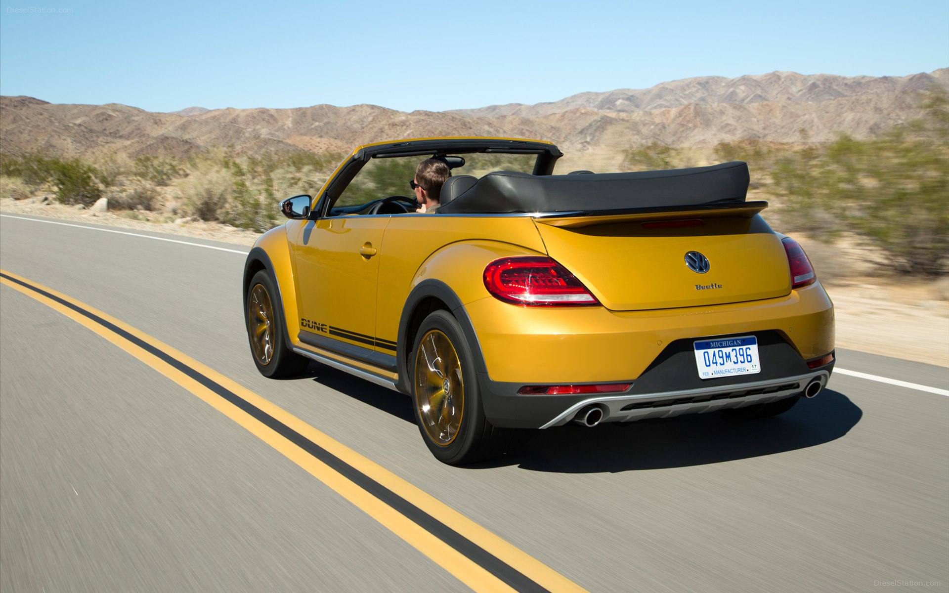 Volkswagen Beetle Dune 2016