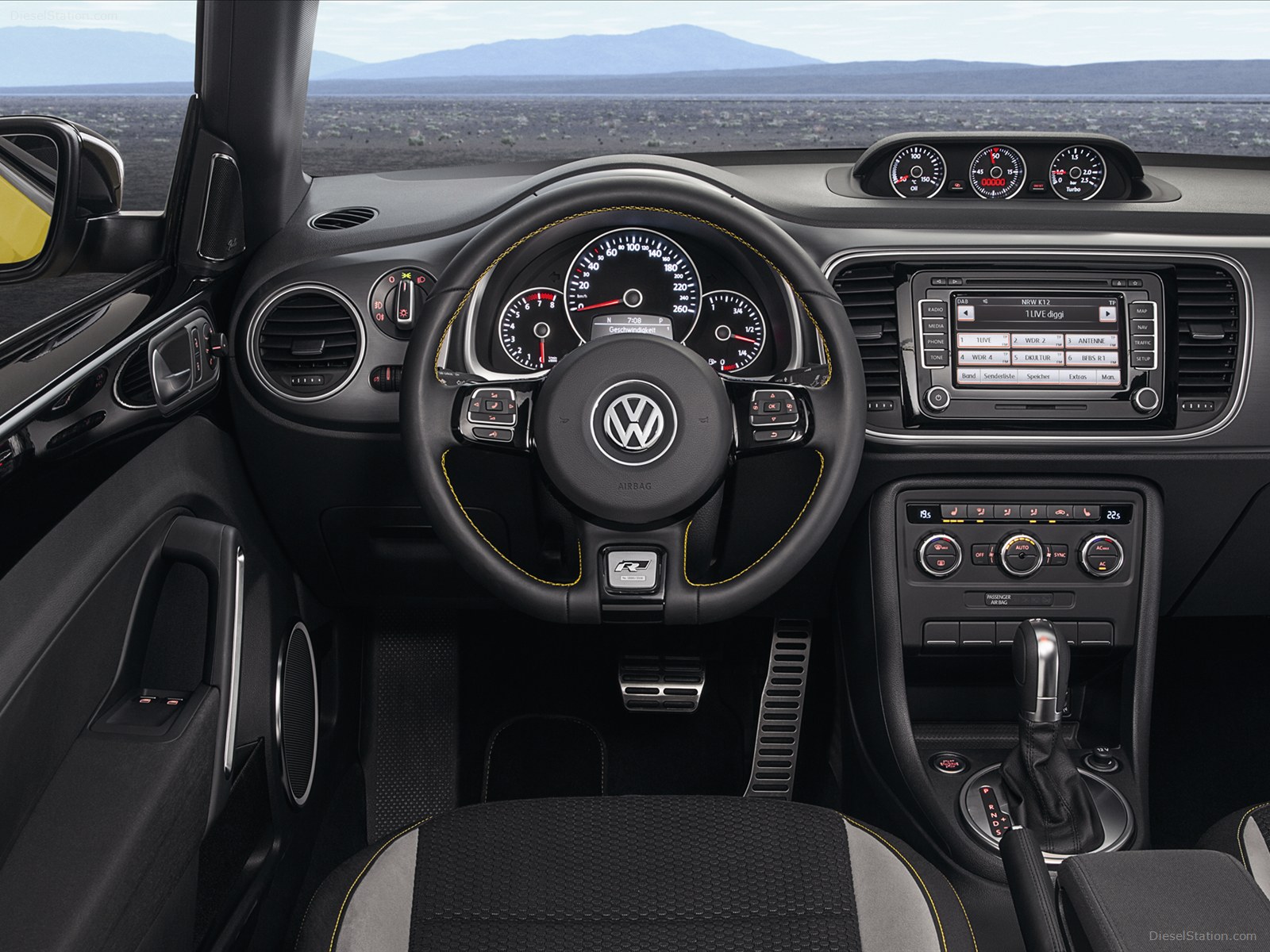 Volkswagen Beetle GSR 2013