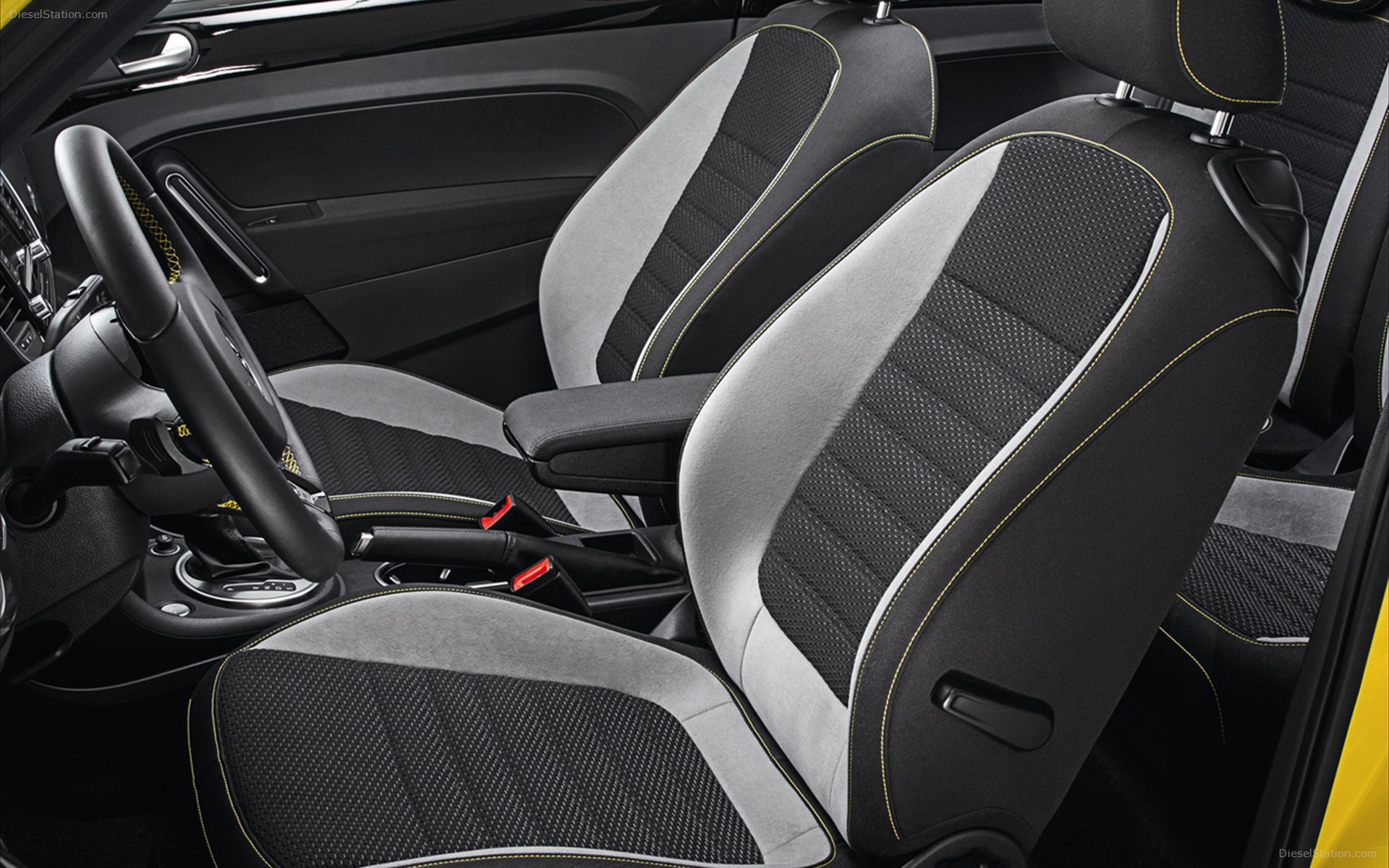 Volkswagen Beetle GSR 2013
