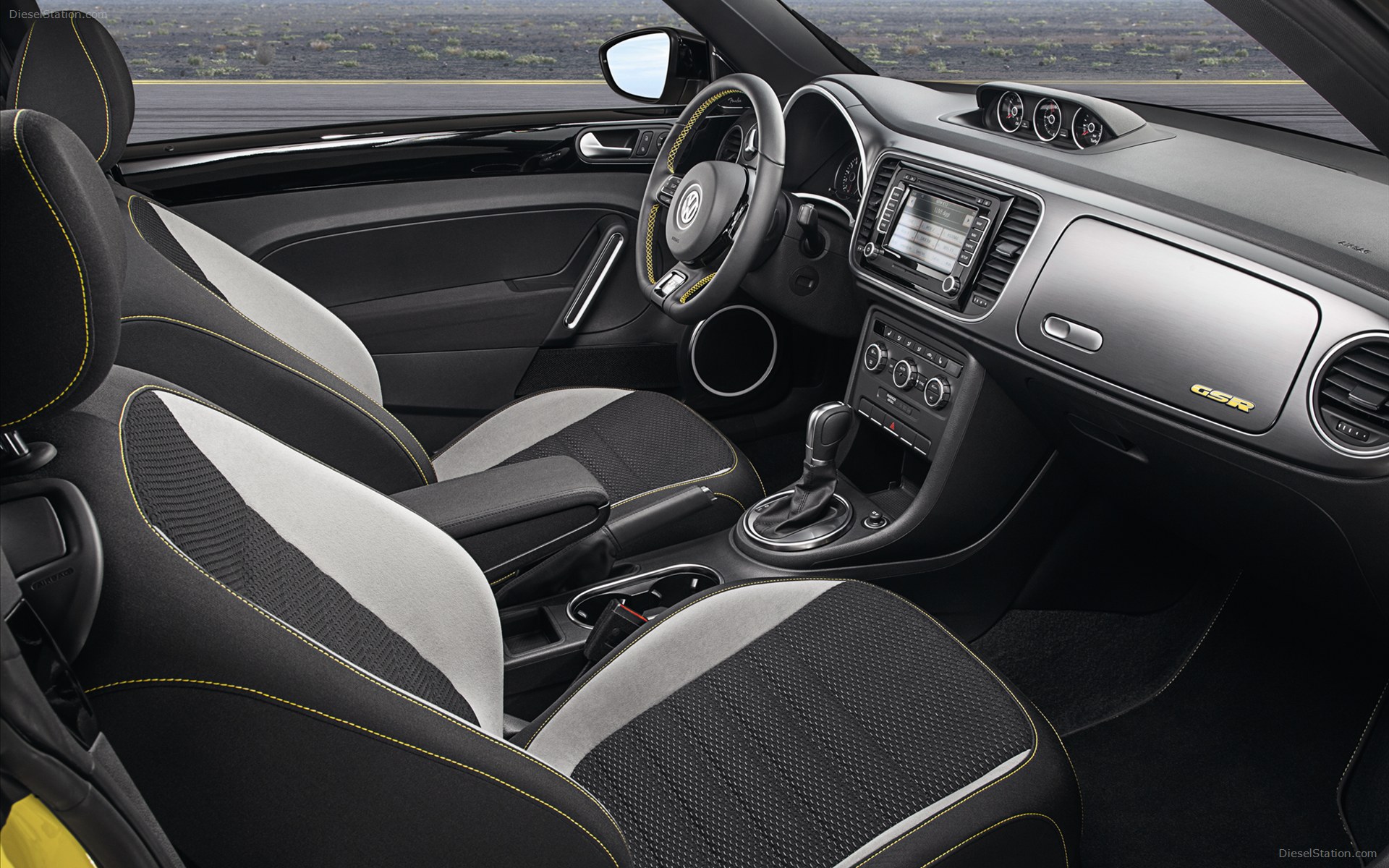 Volkswagen Beetle GSR 2013