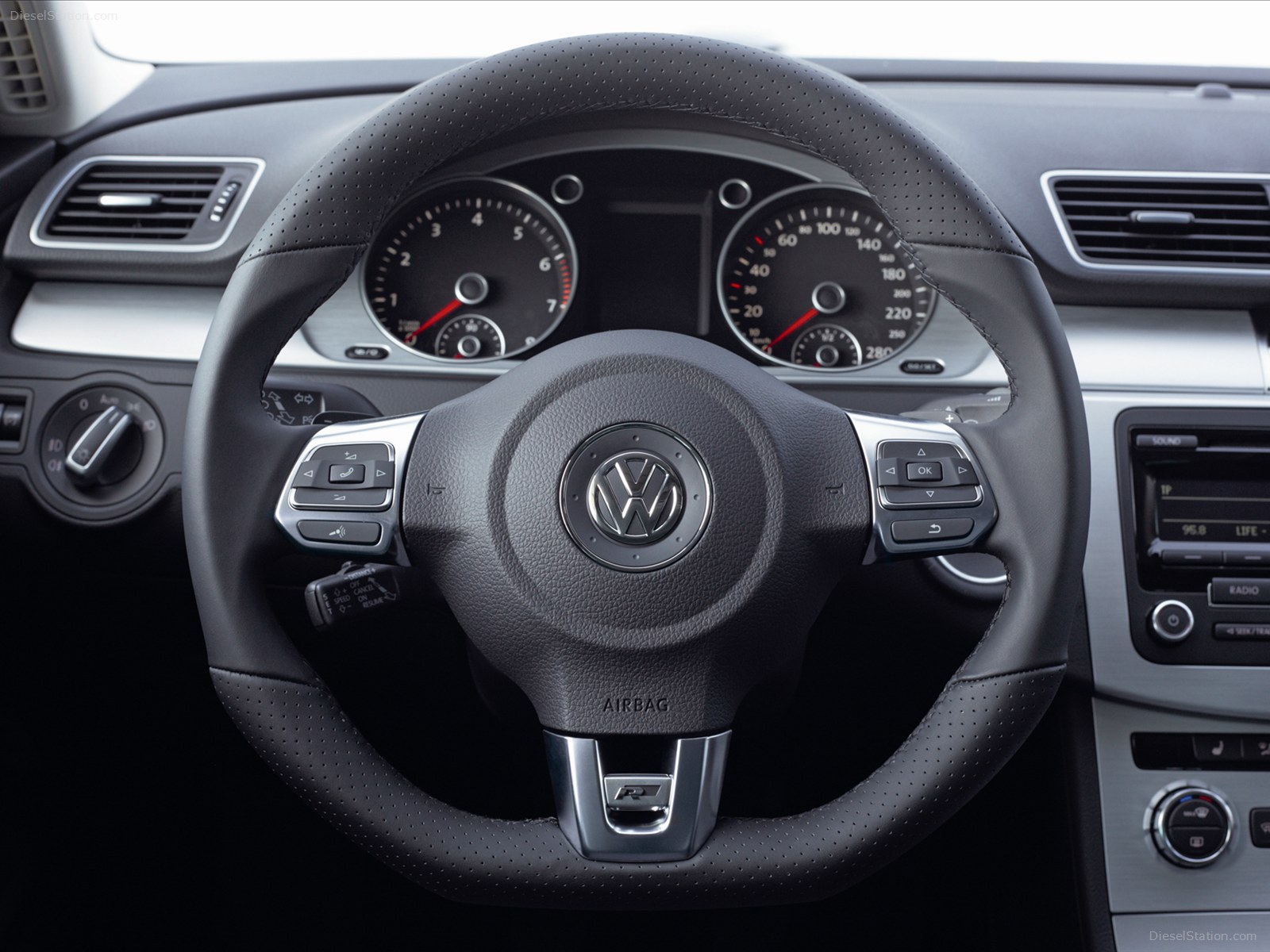 Volkswagen CC R-Line 2013