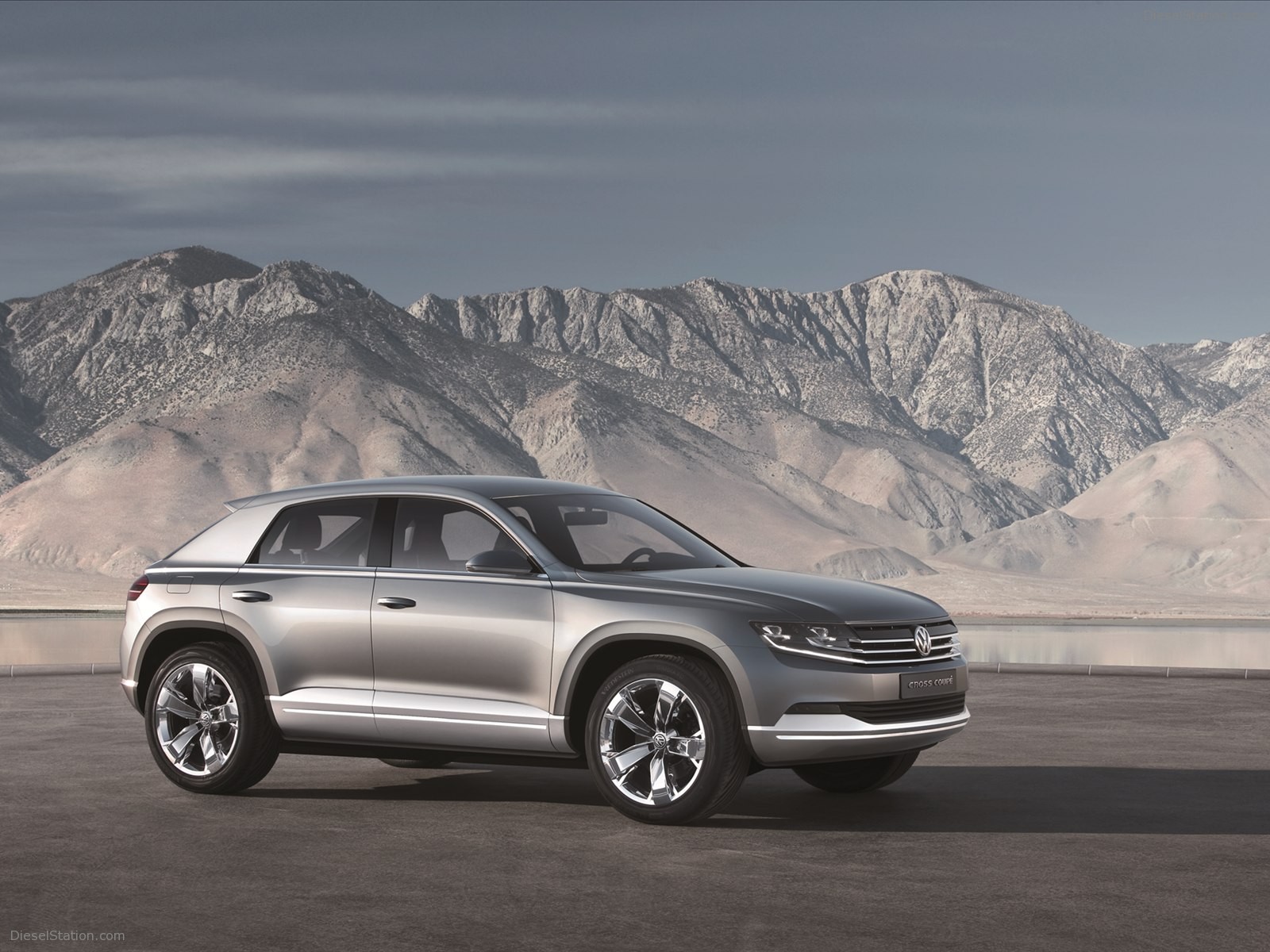 Volkswagen Cross Coupe Concept 2011