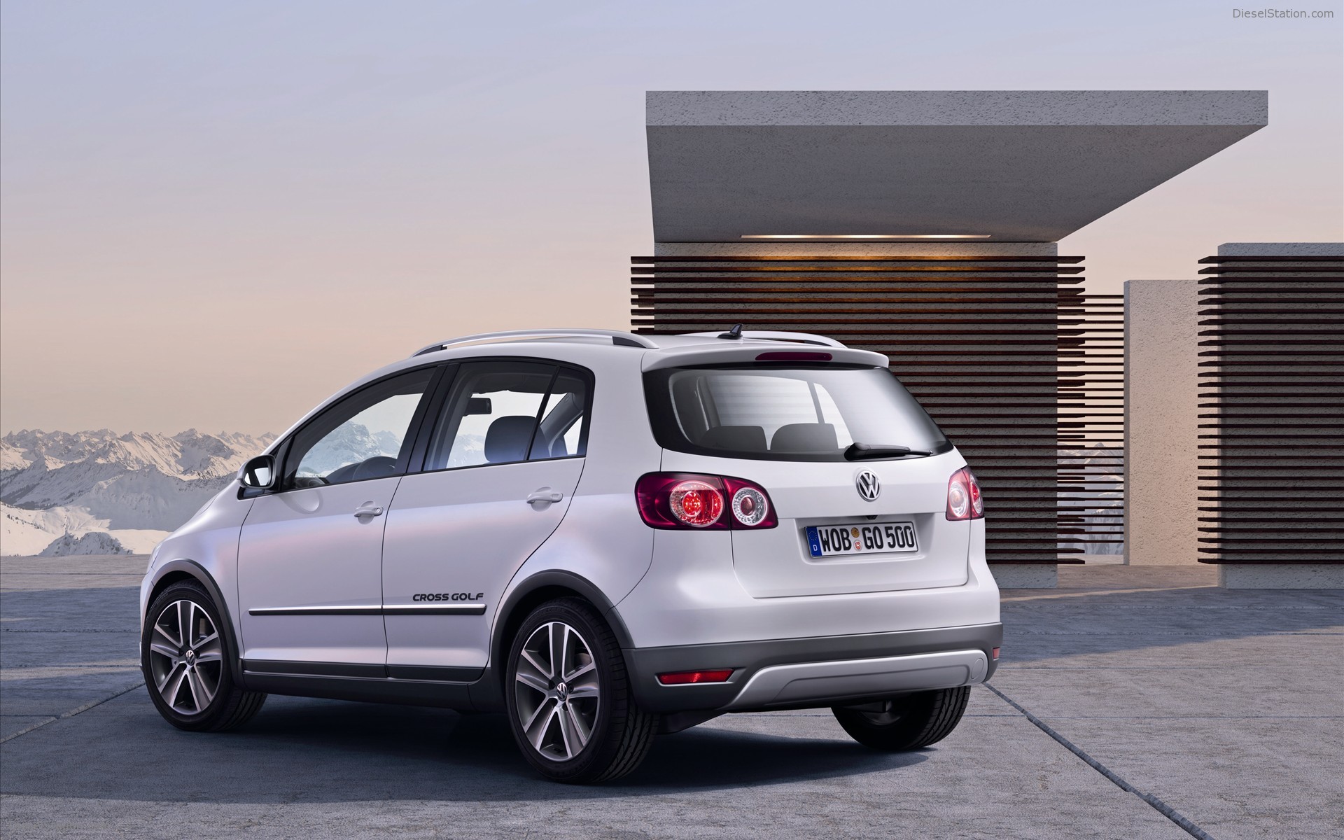 Volkswagen CrossGolf 2011