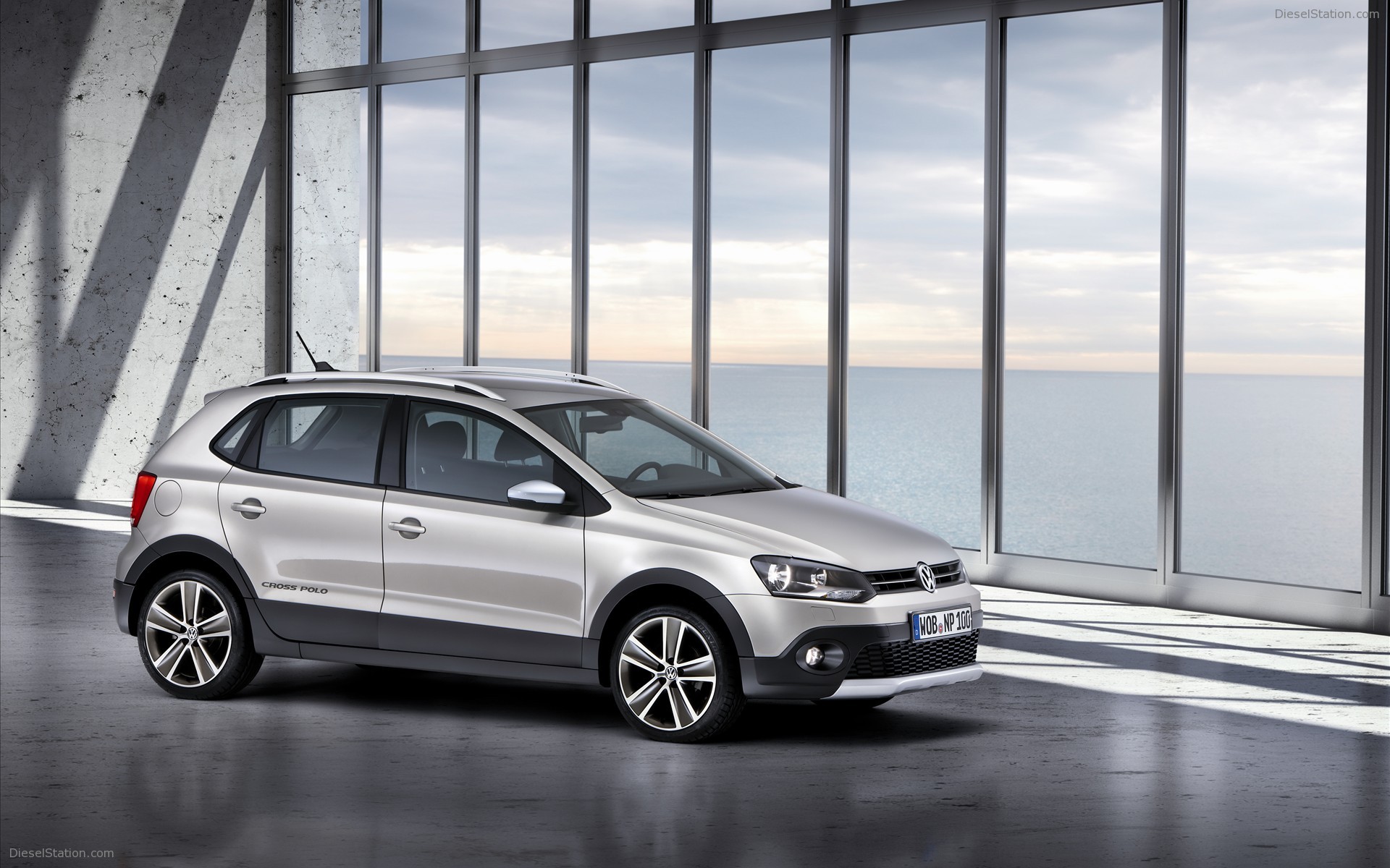 Volkswagen CrossPolo 2011