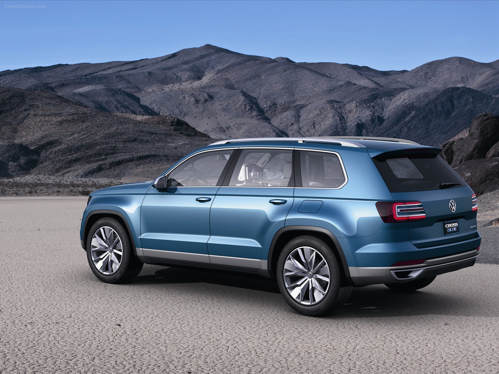 Volkswagen Crossblue Concept 2013