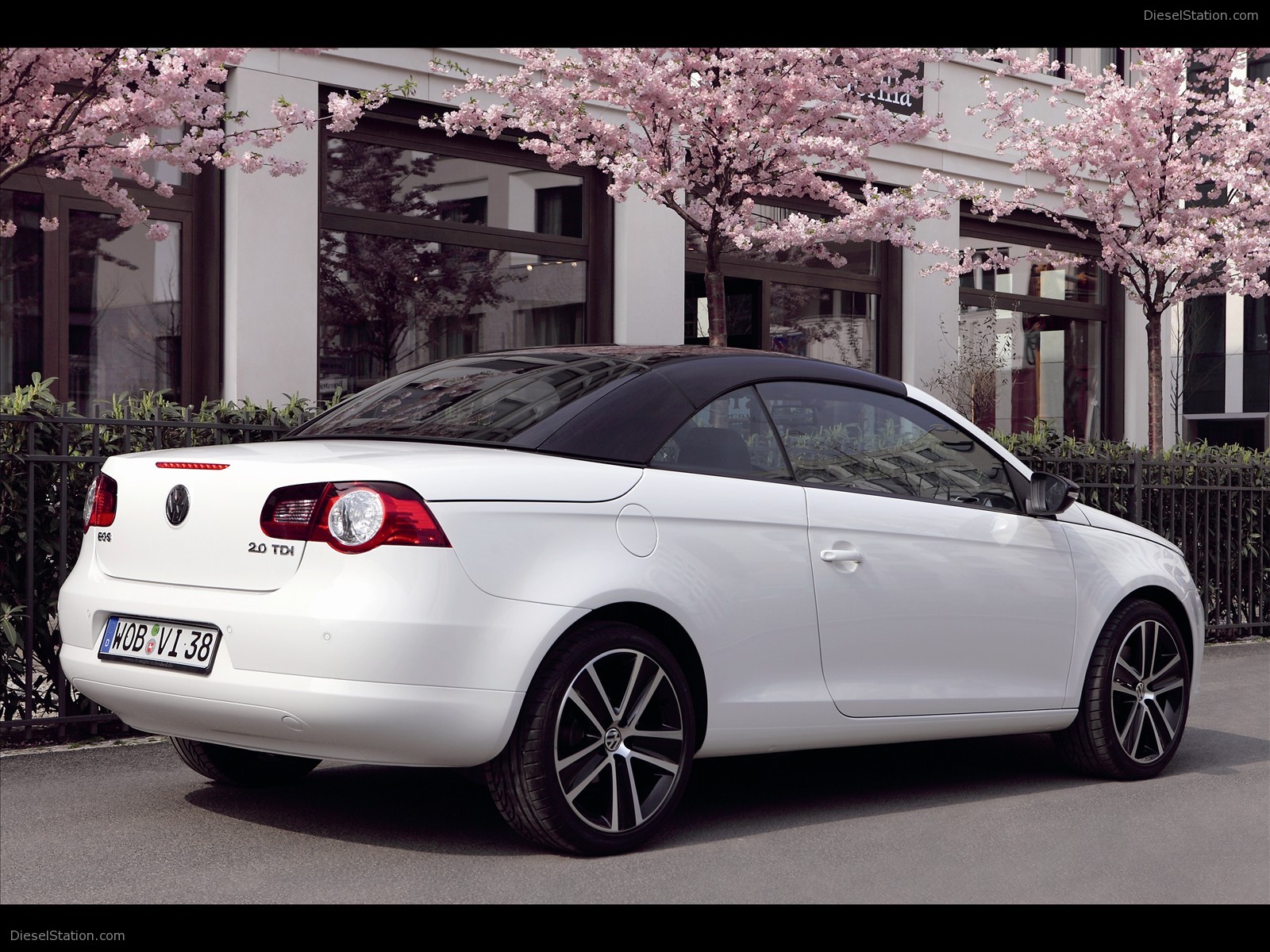 Volkswagen Eos White Nights