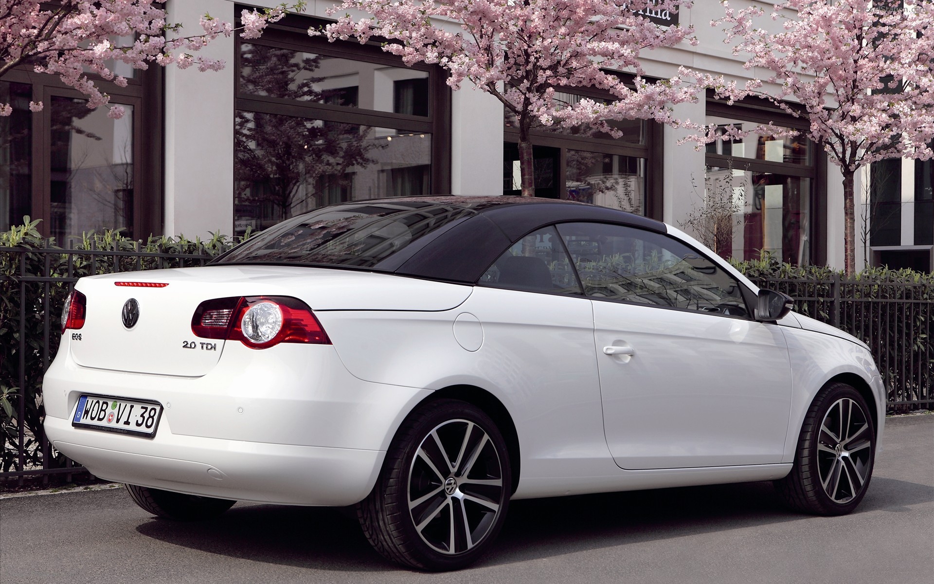 Volkswagen Eos White Nights