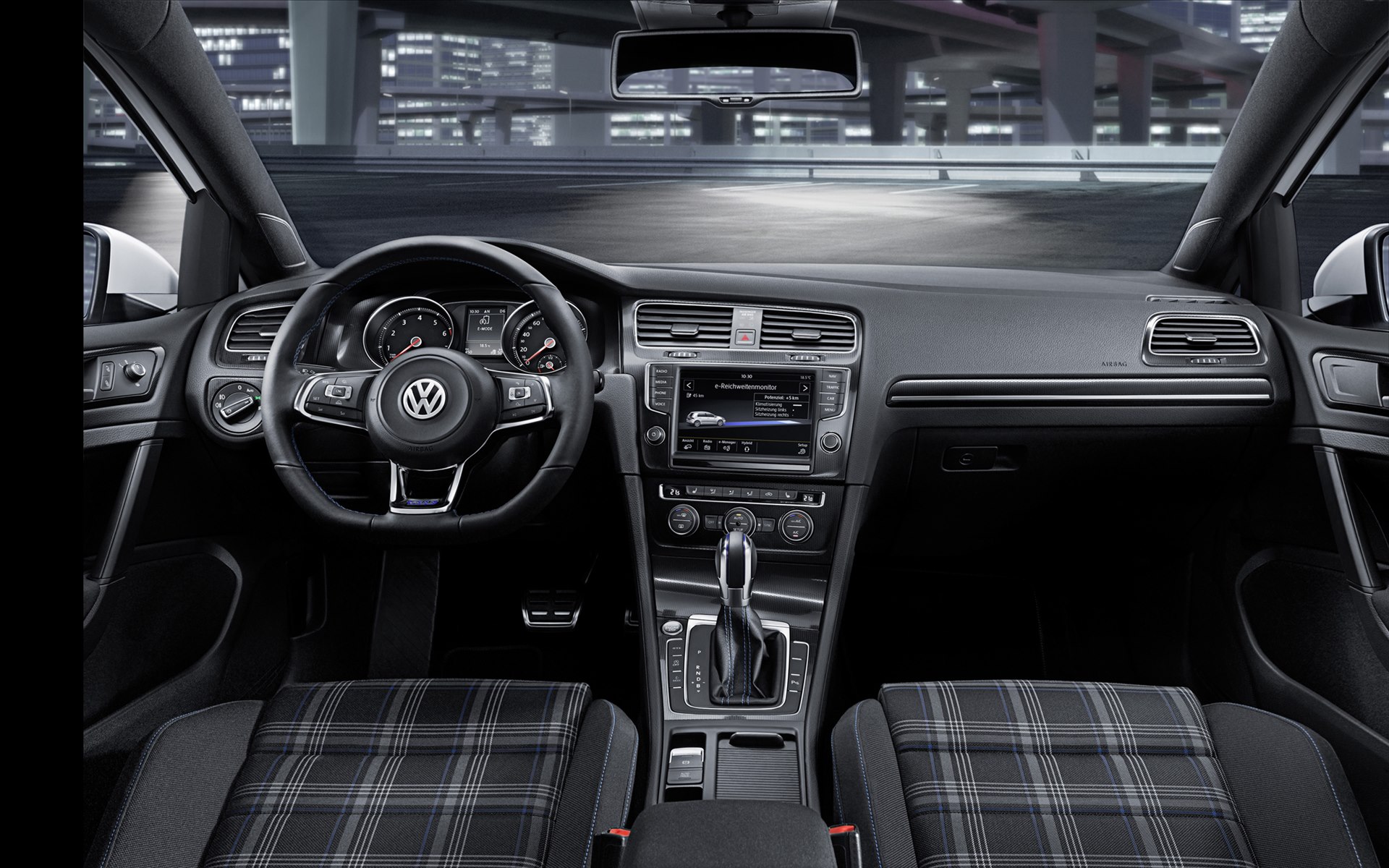 Volkswagen Golf GTE 2015