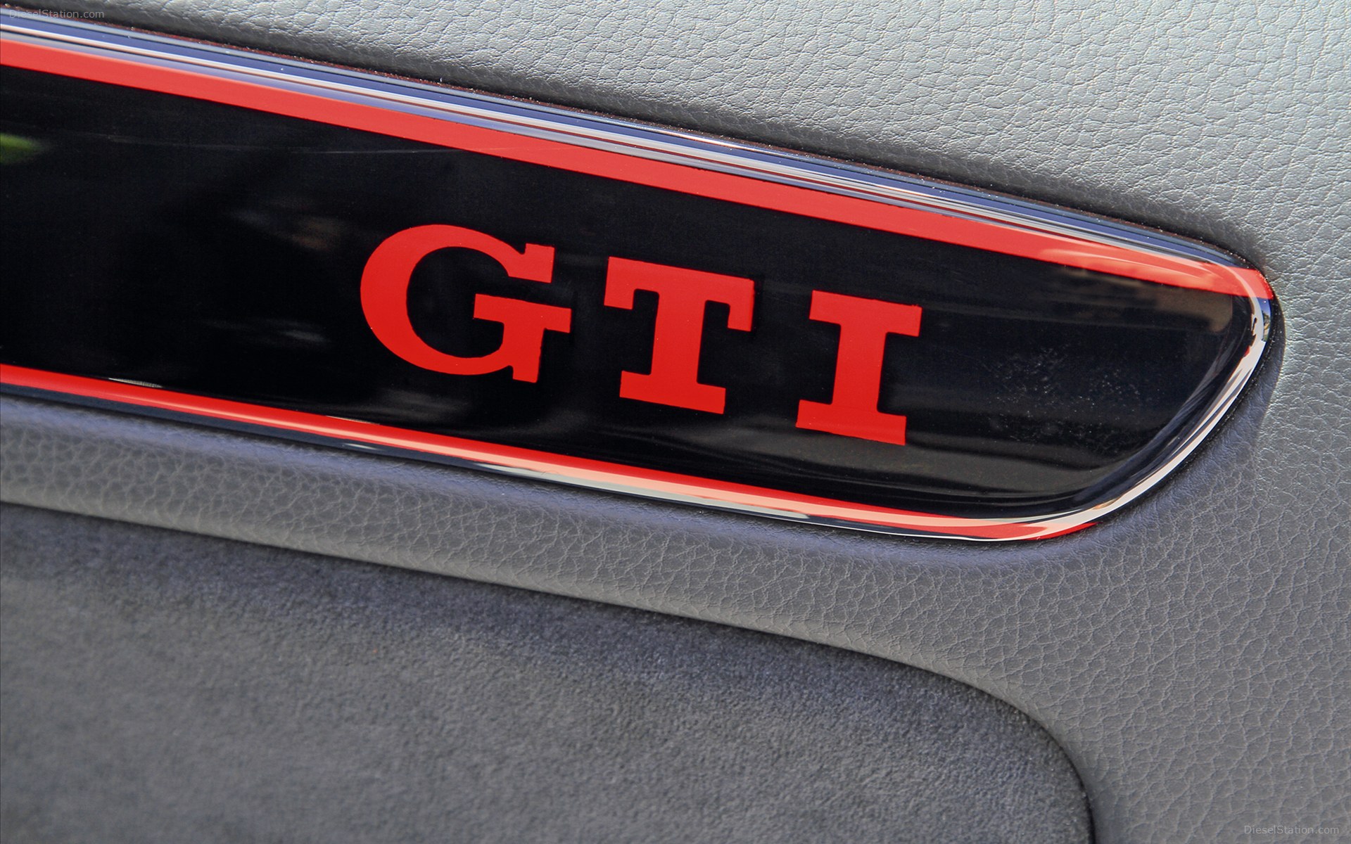 Volkswagen Golf GTI Black Dynamic 2012