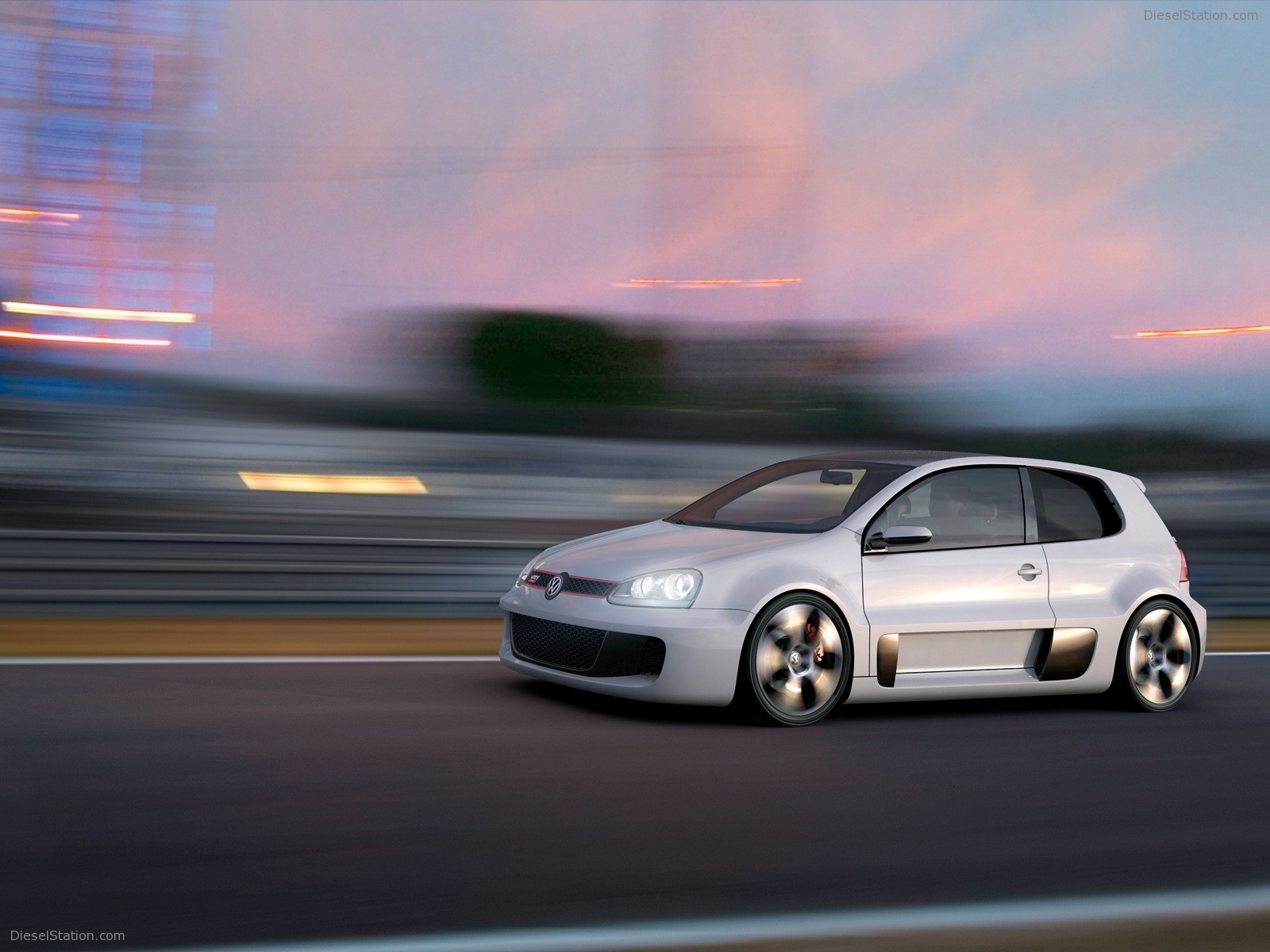 Volkswagen Golf GTI W12 650