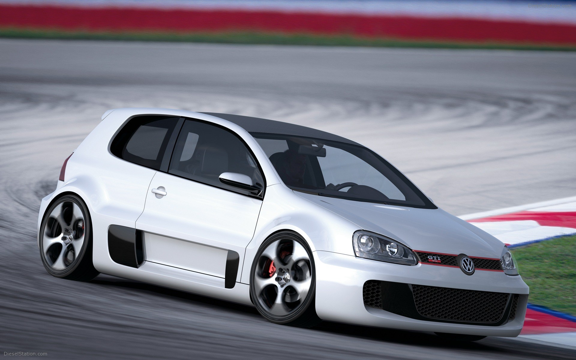 Volkswagen Golf GTI W12 650