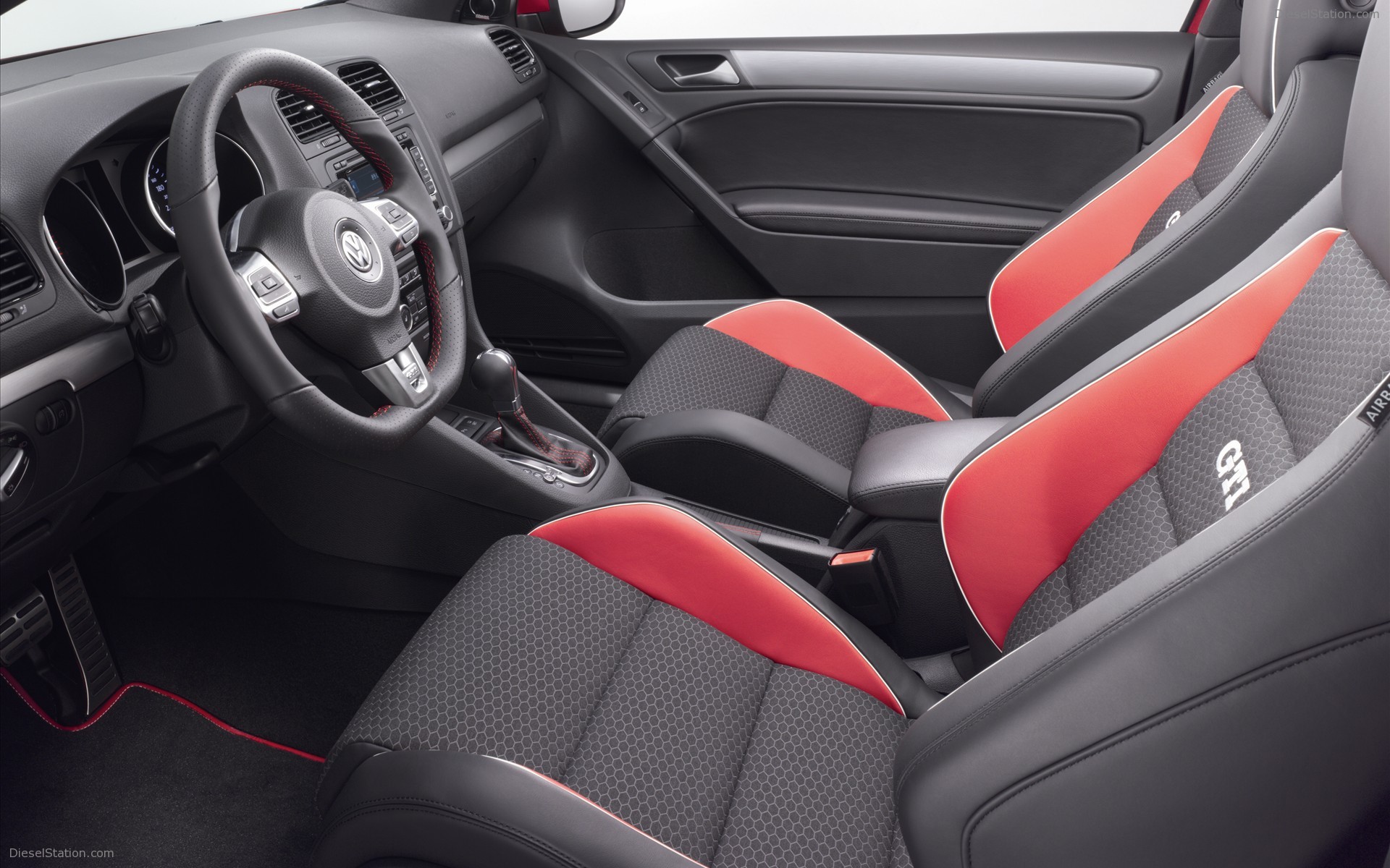 Volkswagen Golf GTI : Volkswagen Golf GTI :