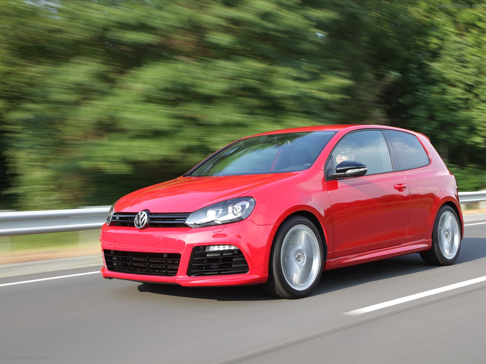 Volkswagen Golf R 2012