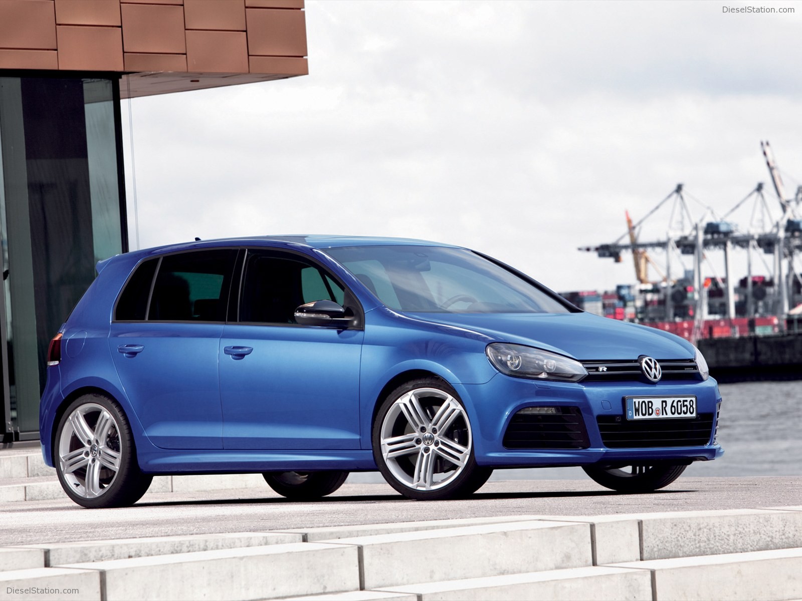 Volkswagen Golf R 2012