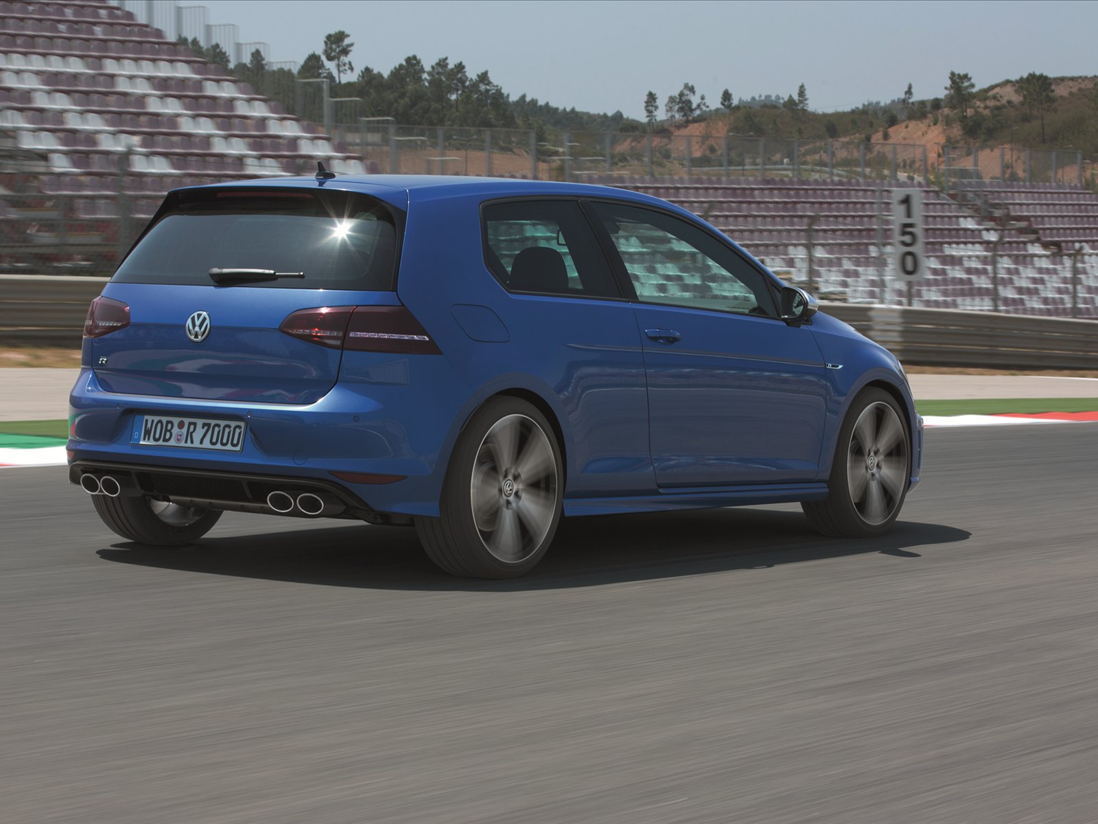 Volkswagen Golf R 2014