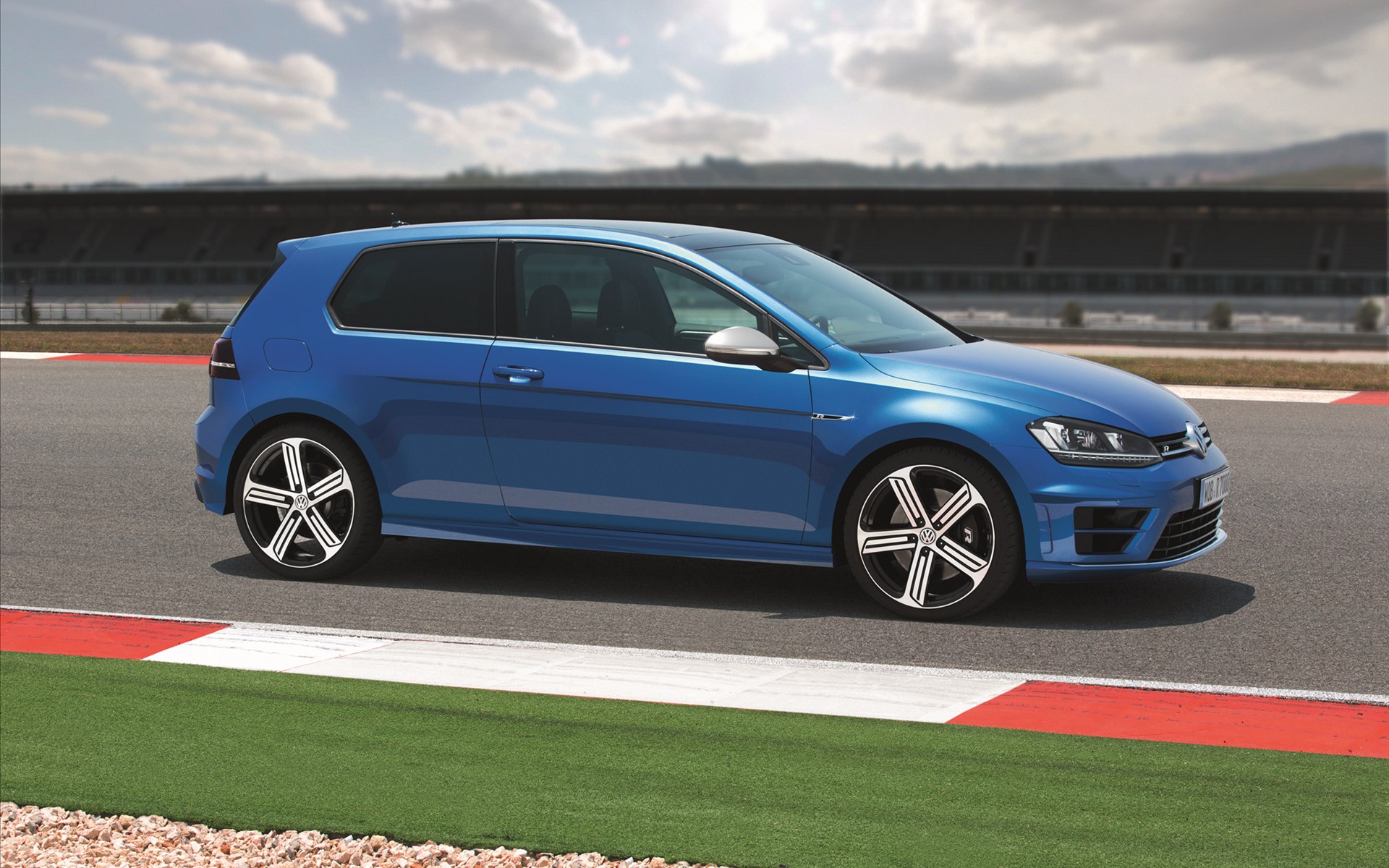 Volkswagen Golf R 2014