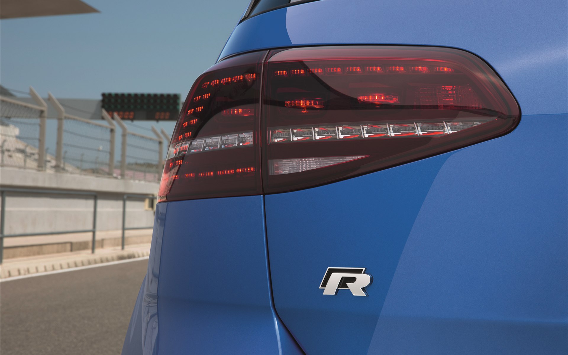 Volkswagen Golf R 2014