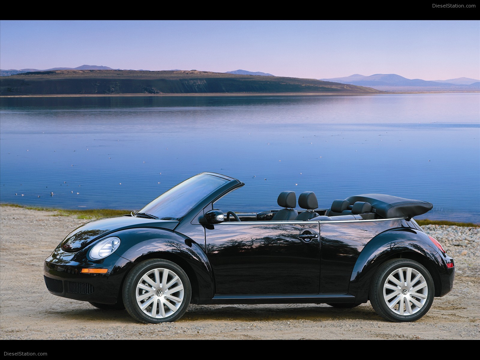 2009 VW NEW BEETLE CONVERTIBLE