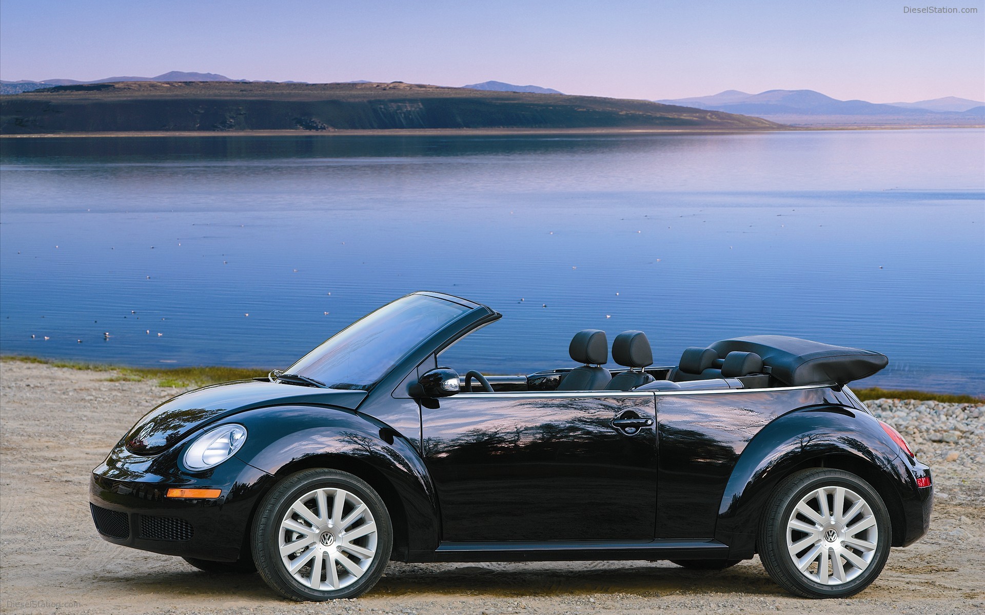 2009 VW NEW BEETLE CONVERTIBLE