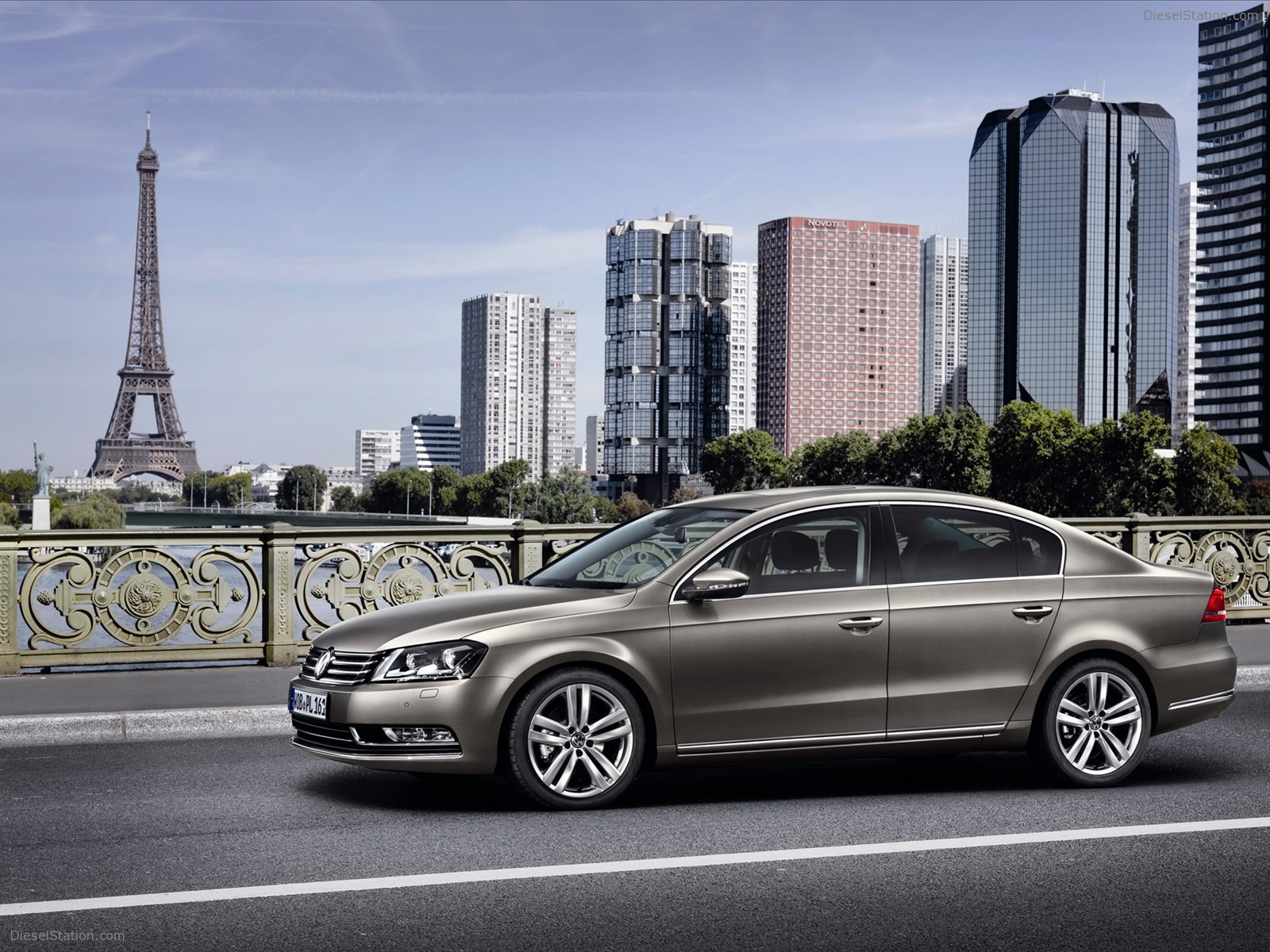 Volkswagen Passat 2011