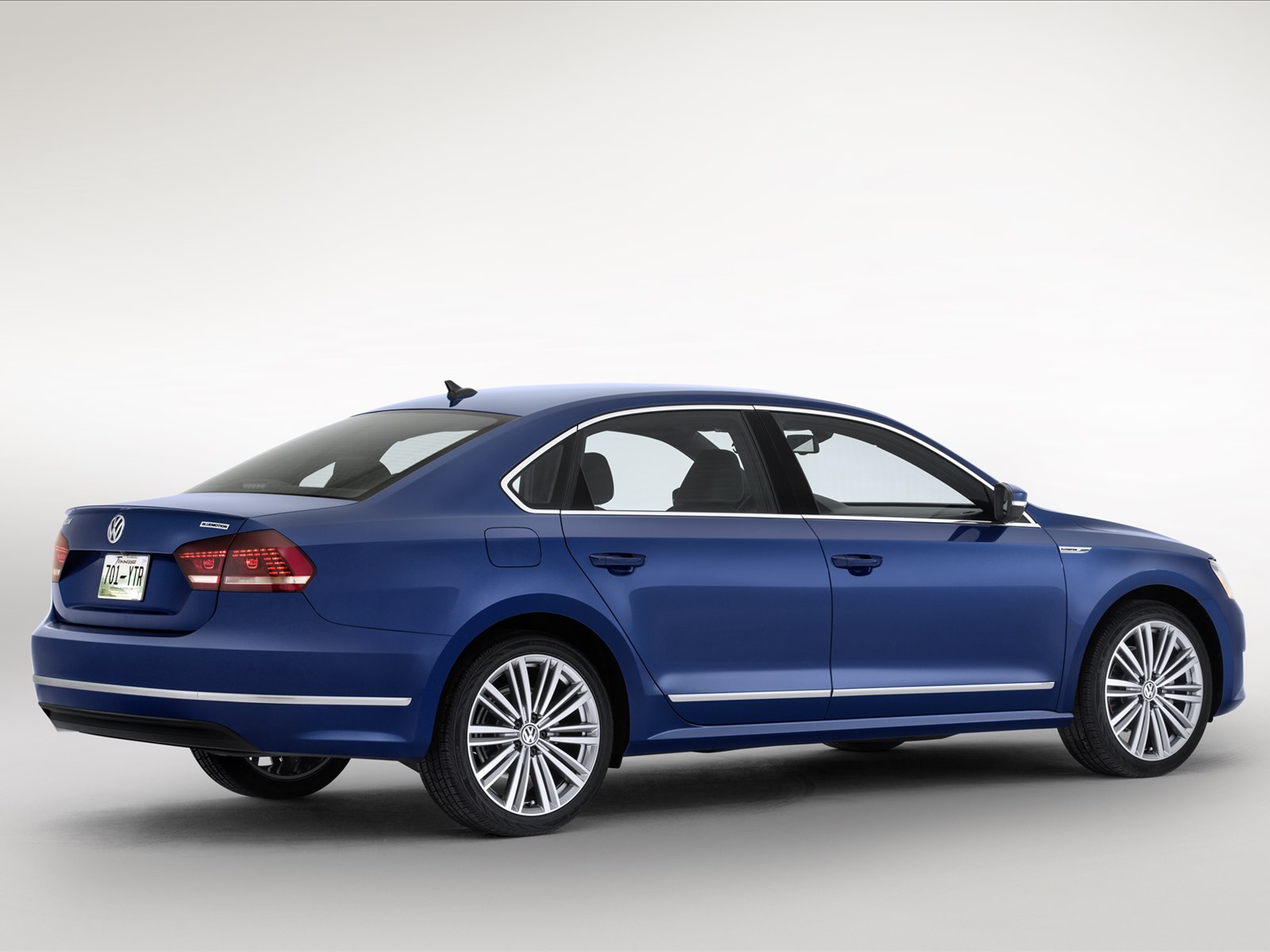 Volkswagen Passat BlueMotion Concept 2014 Volkswagen Passat BlueMotion Concept 2014