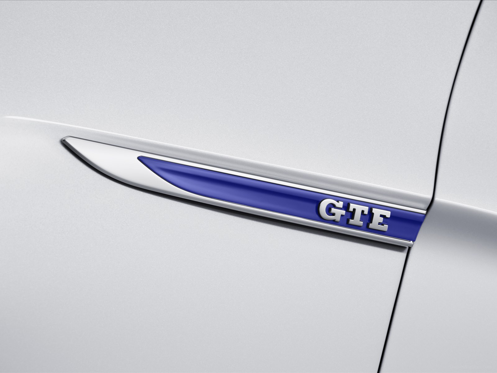 Volkswagen Passat GTE 2015