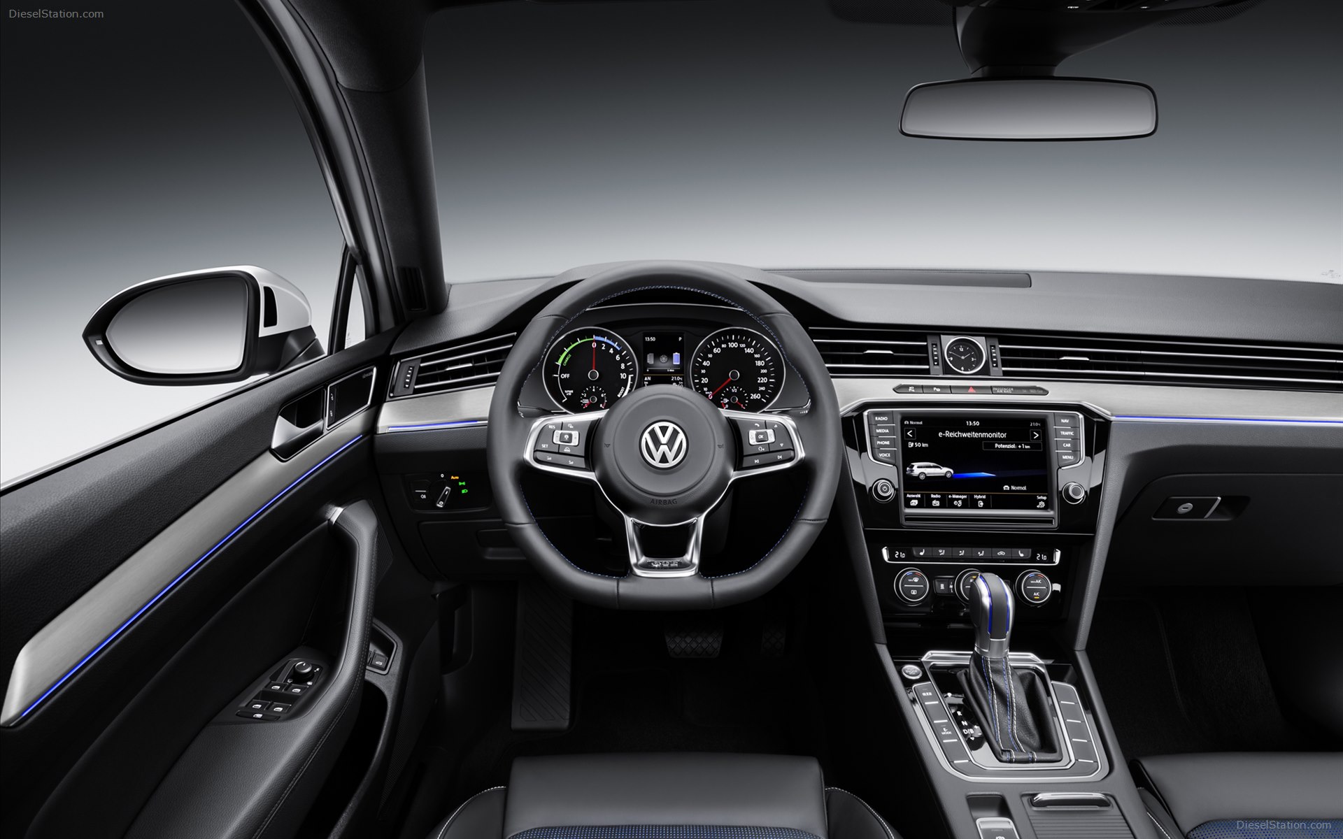 Volkswagen Passat GTE 2015