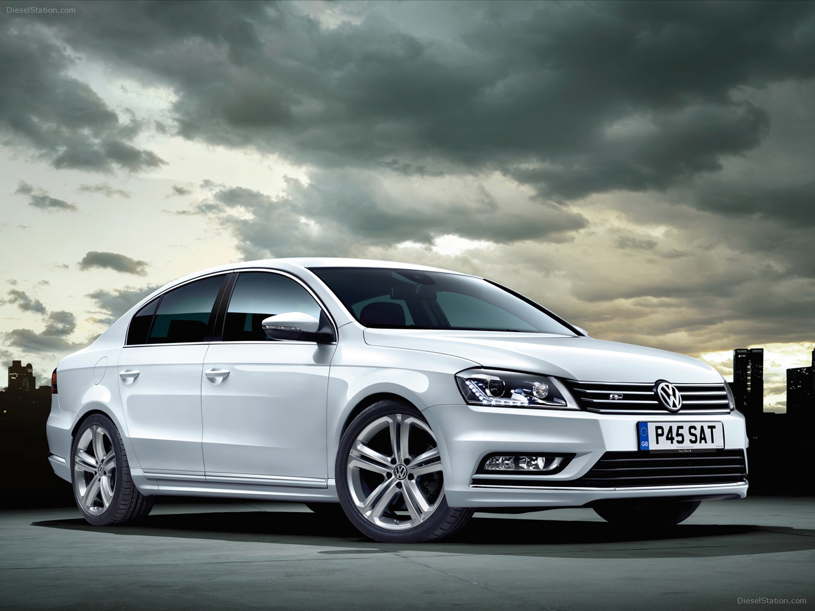Volkswagen Passat R-Line 2014