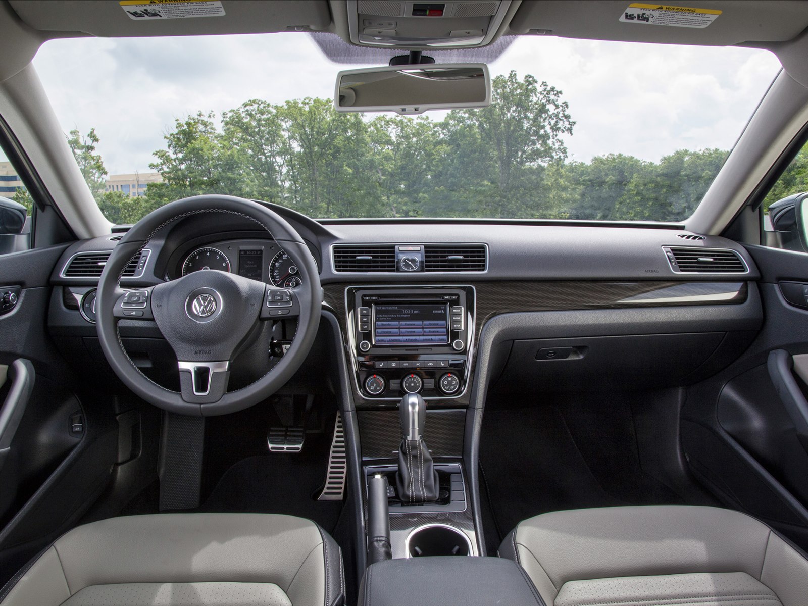 Volkswagen Passat Sport 2014