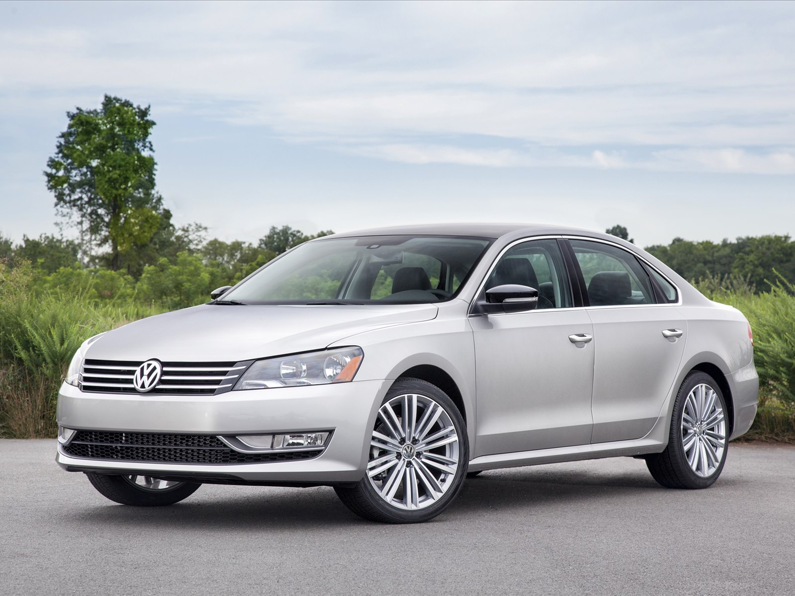 Volkswagen Passat Sport 2014