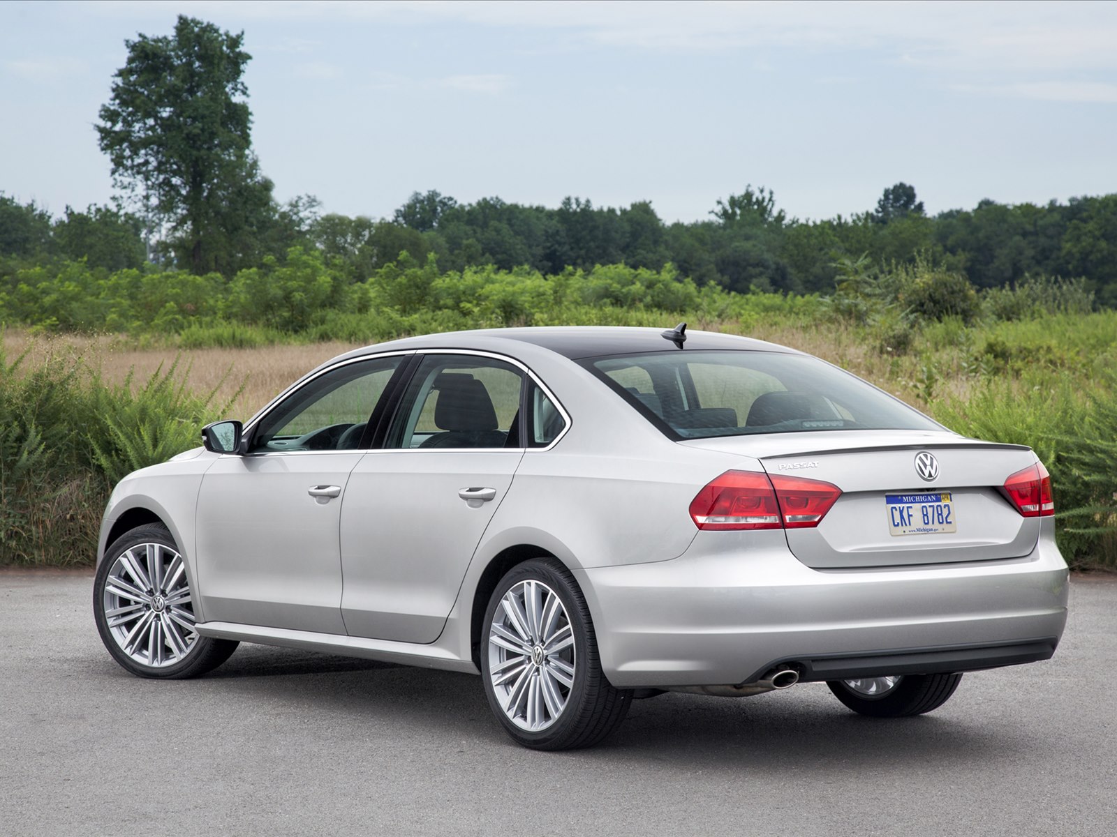 Volkswagen Passat Sport 2014