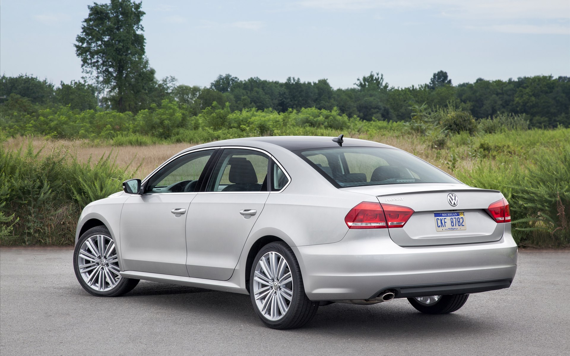 Volkswagen Passat Sport 2014
