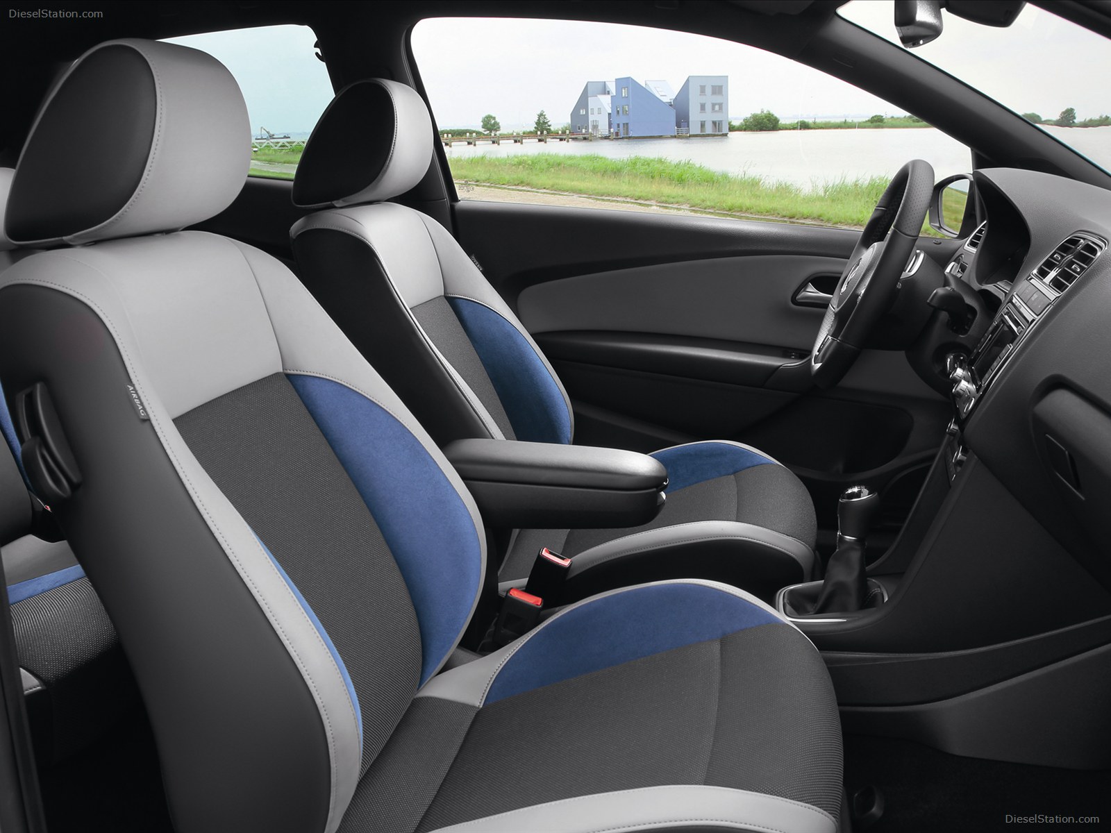 Volkswagen Polo Blue GT 2013