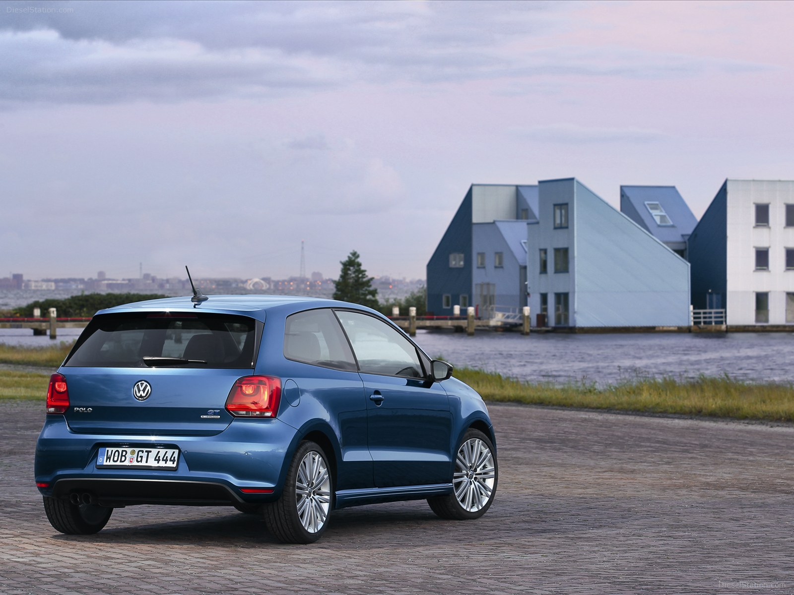 Volkswagen Polo Blue GT 2013
