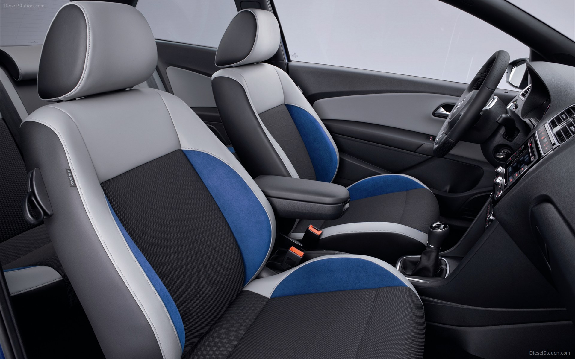 Volkswagen Polo Blue GT 2013