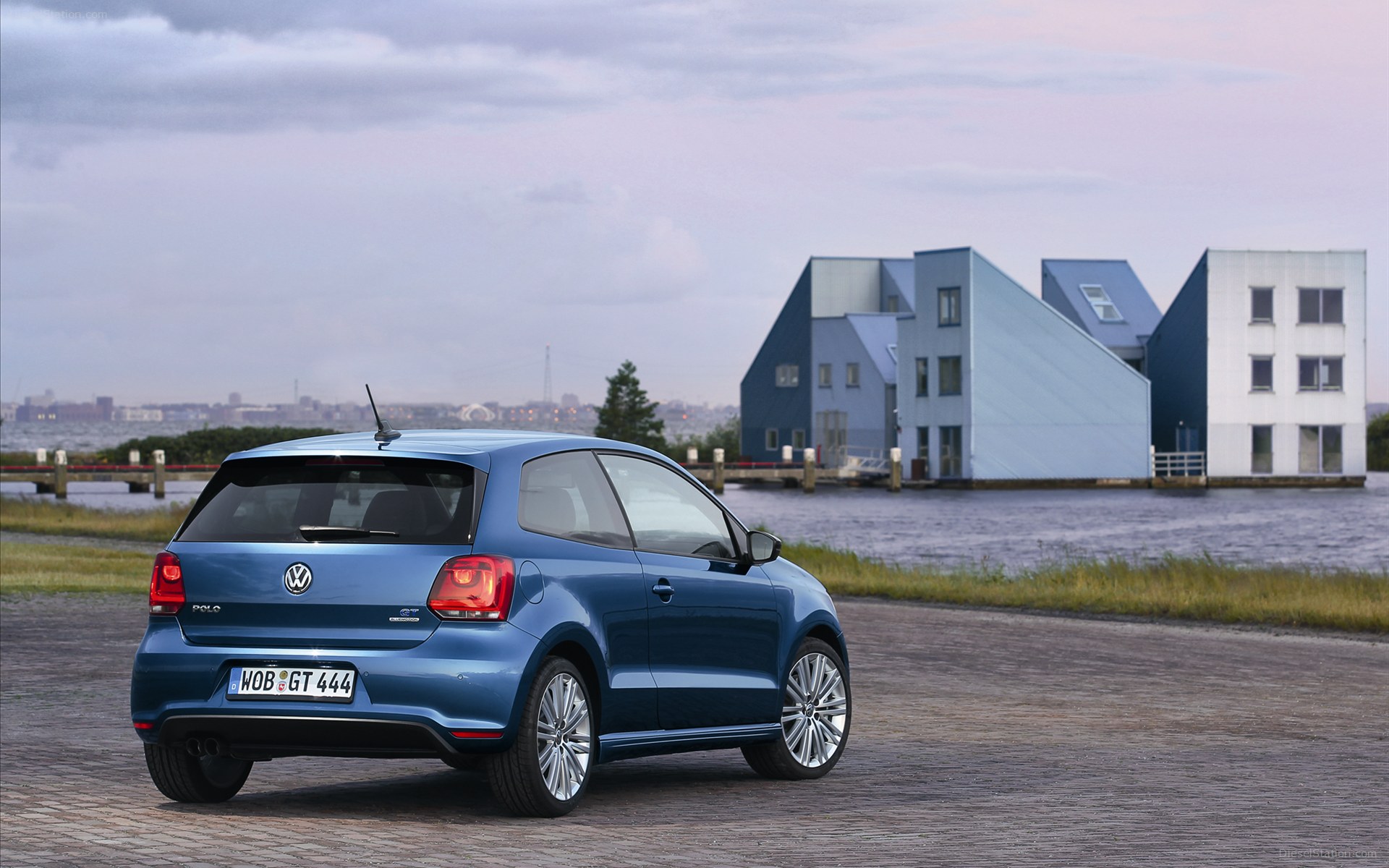 Volkswagen Polo Blue GT 2013