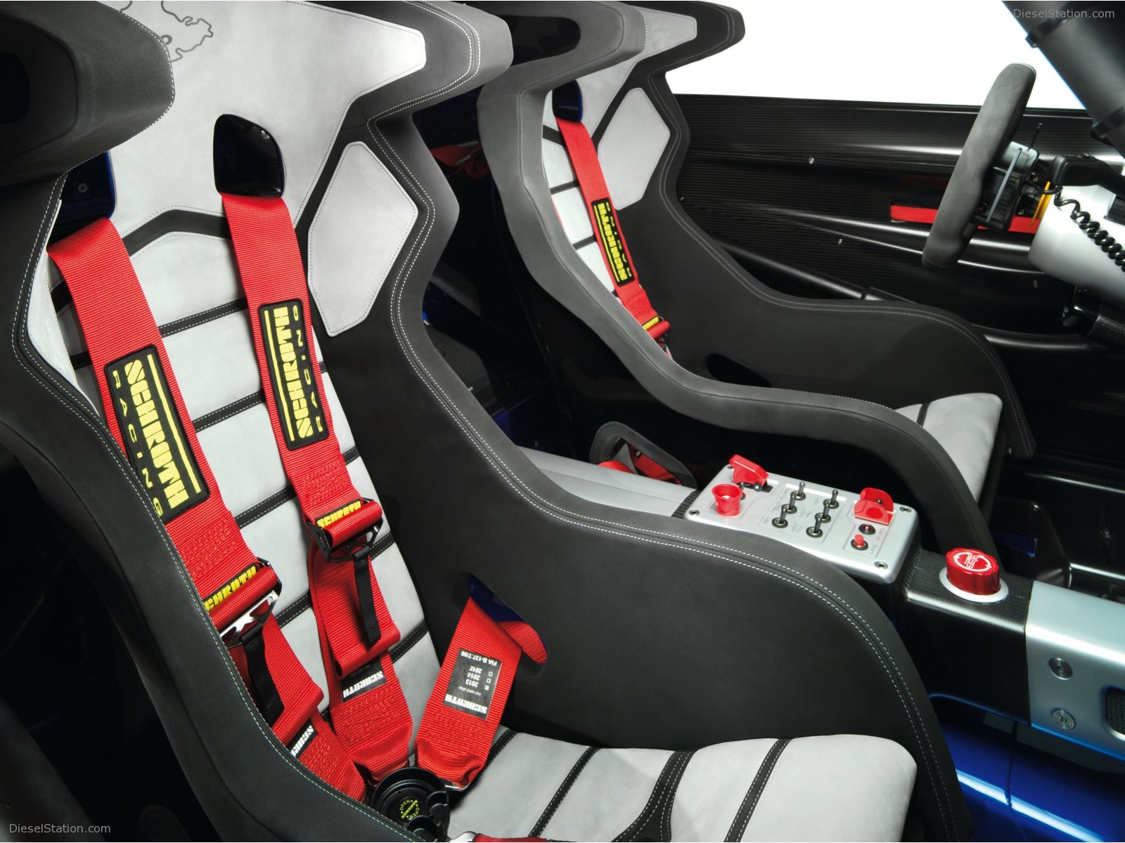 Volkswagen Scirocco GT24 Pictures