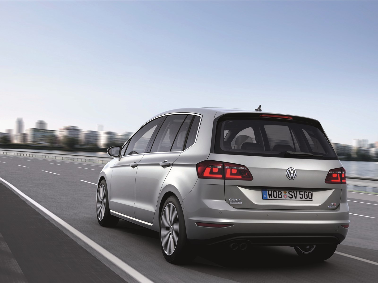 Volkswagen Golf Sportsvan Concept 2013