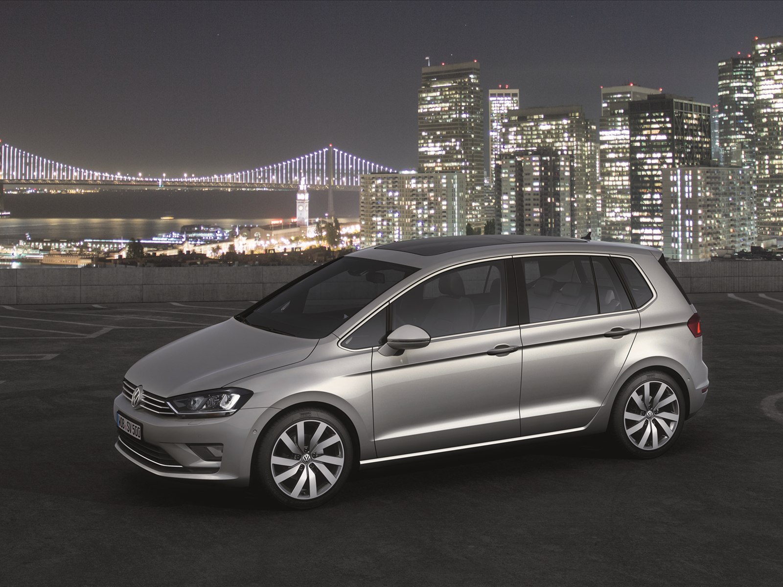 Volkswagen Golf Sportsvan Concept 2013