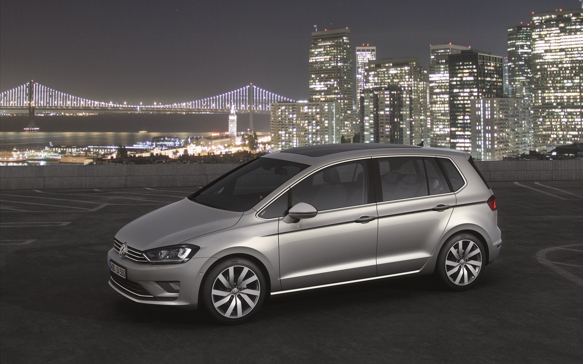 Volkswagen Golf Sportsvan Concept 2013