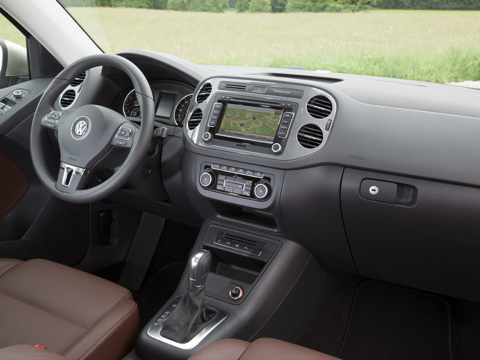Volkswagen Touareg 2012