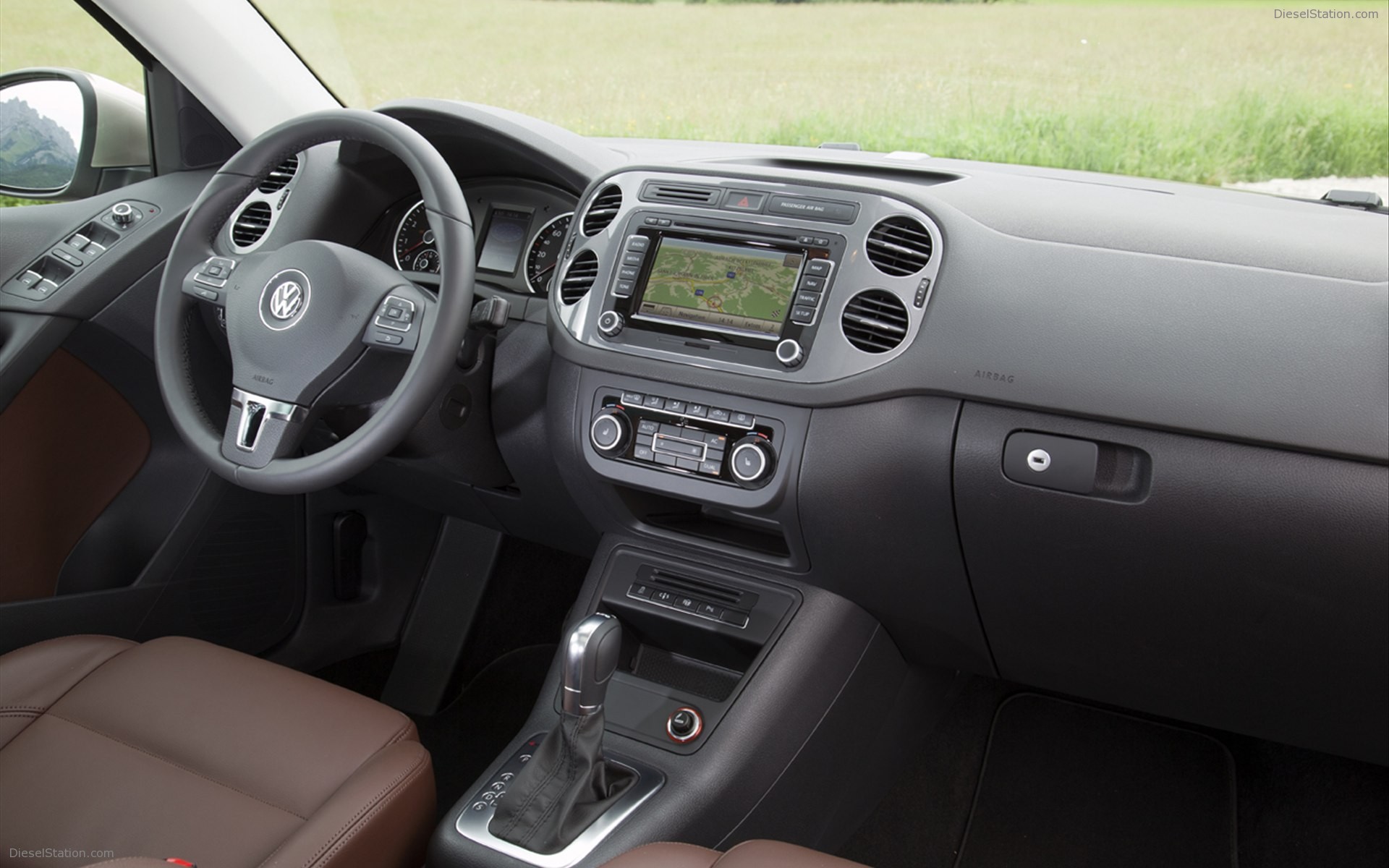 Volkswagen Touareg 2012