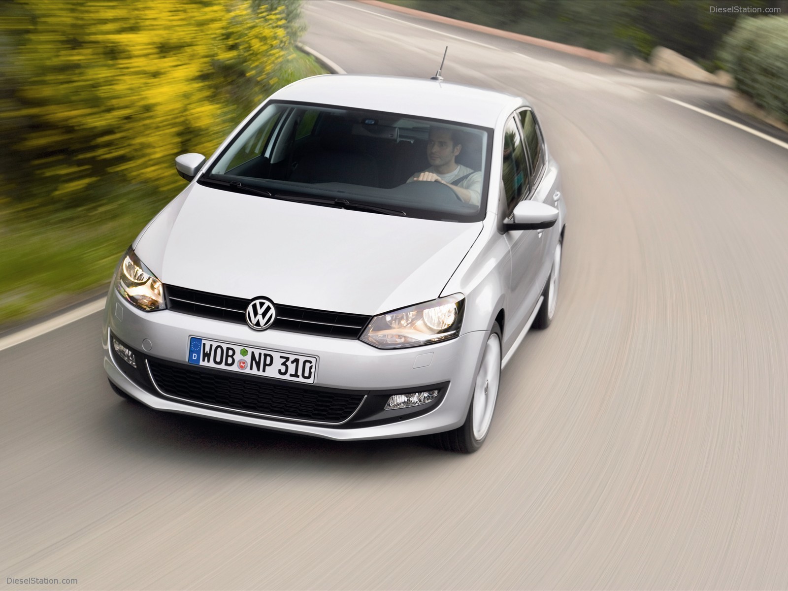 Volkswagen - The New Polo