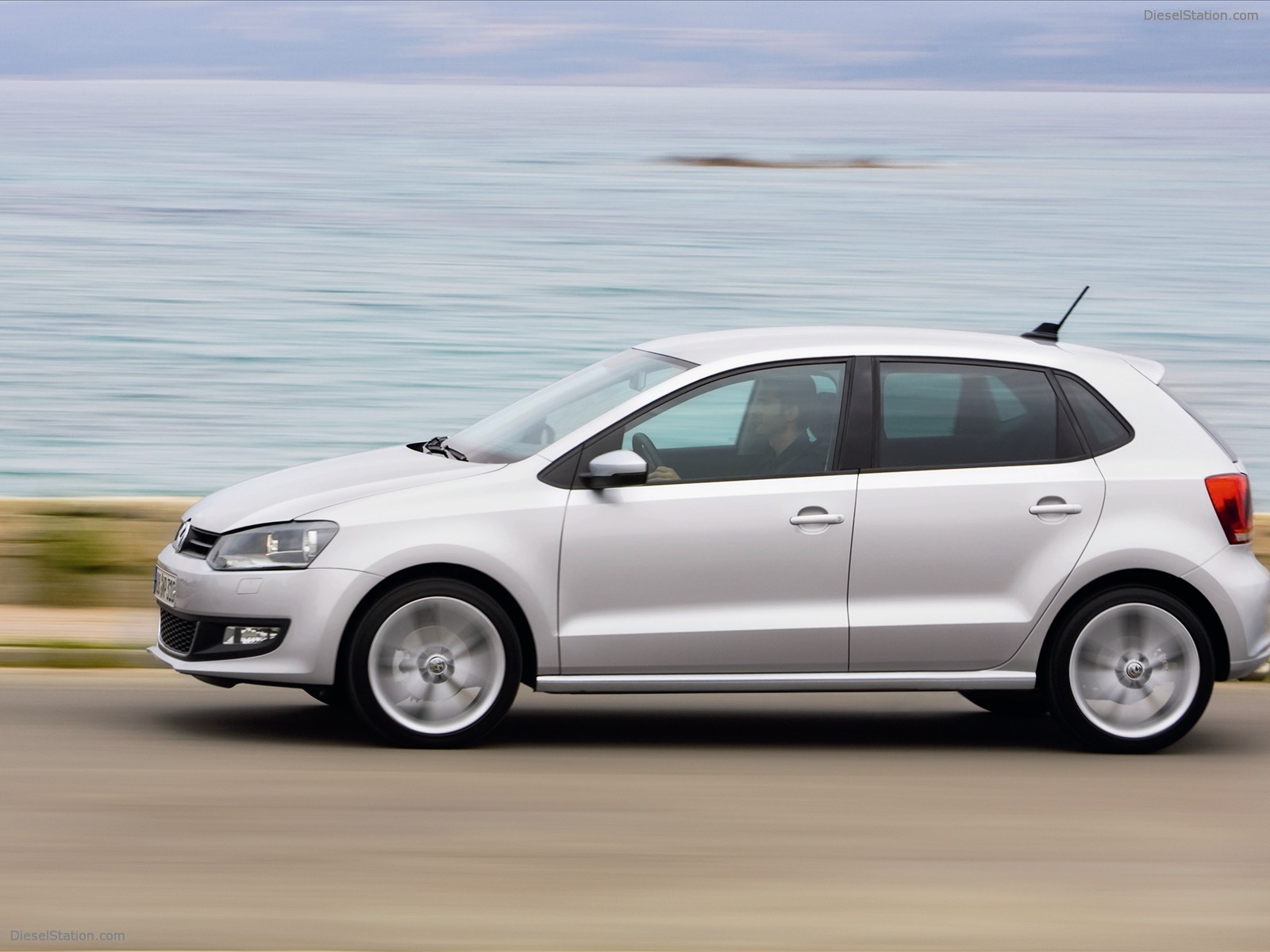 Volkswagen - The New Polo
