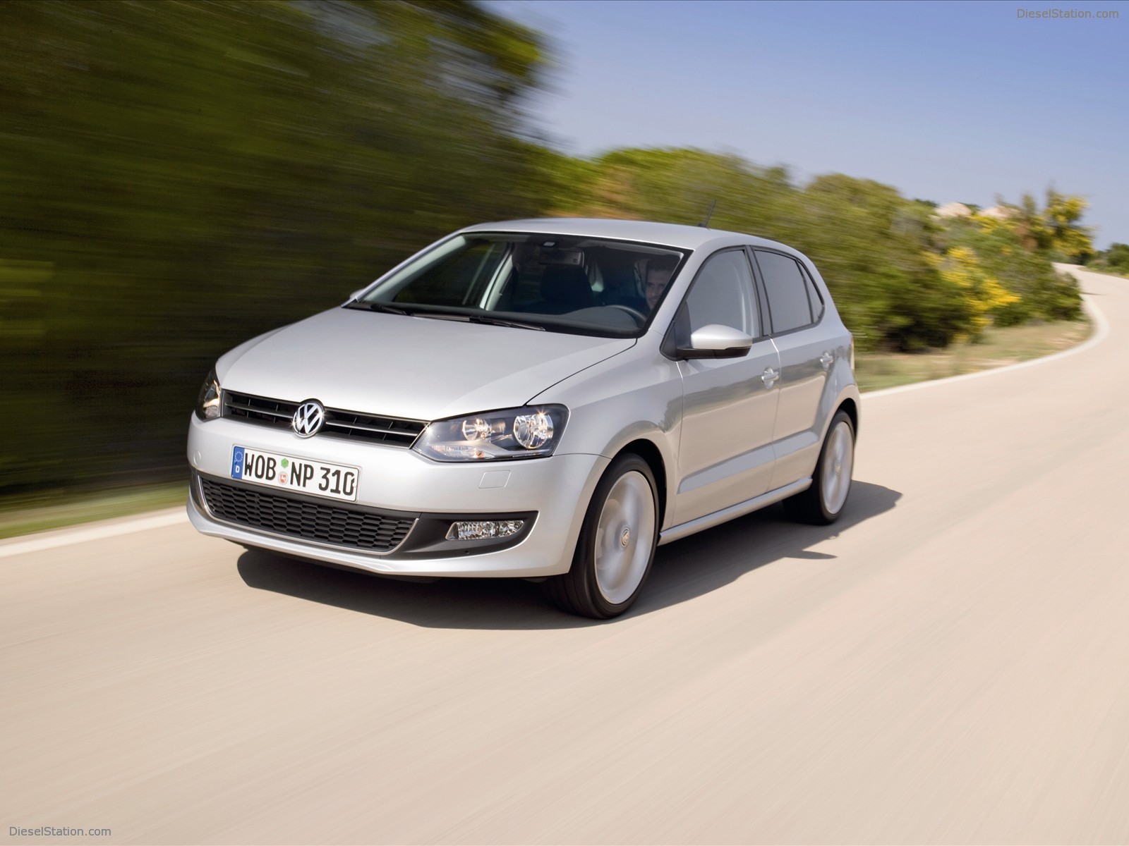 Volkswagen - The New Polo