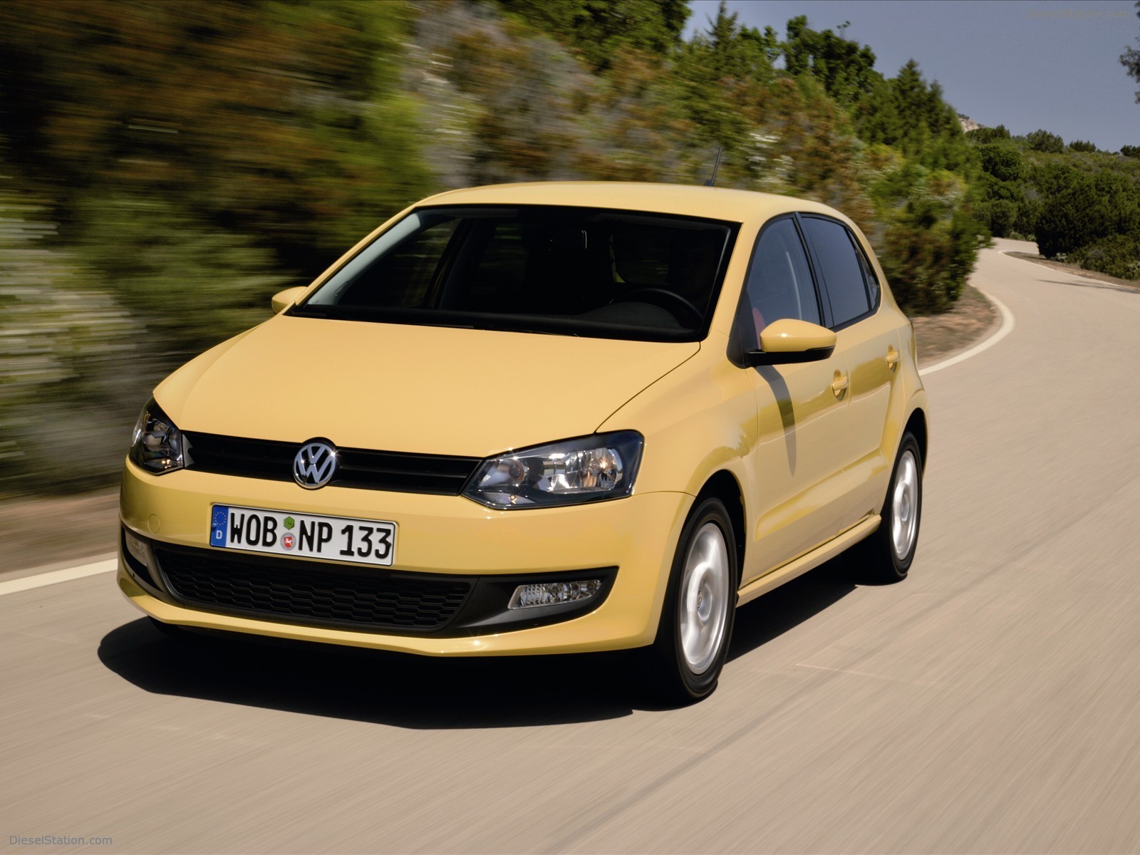 Volkswagen - The New Polo