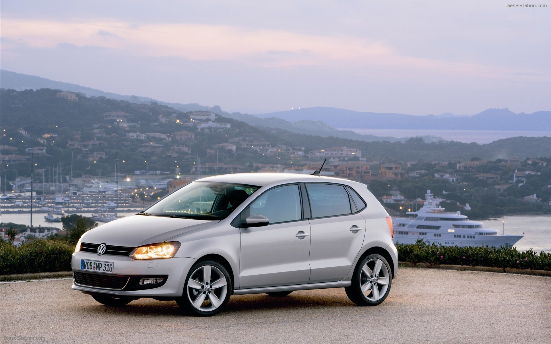Volkswagen - The New Polo
