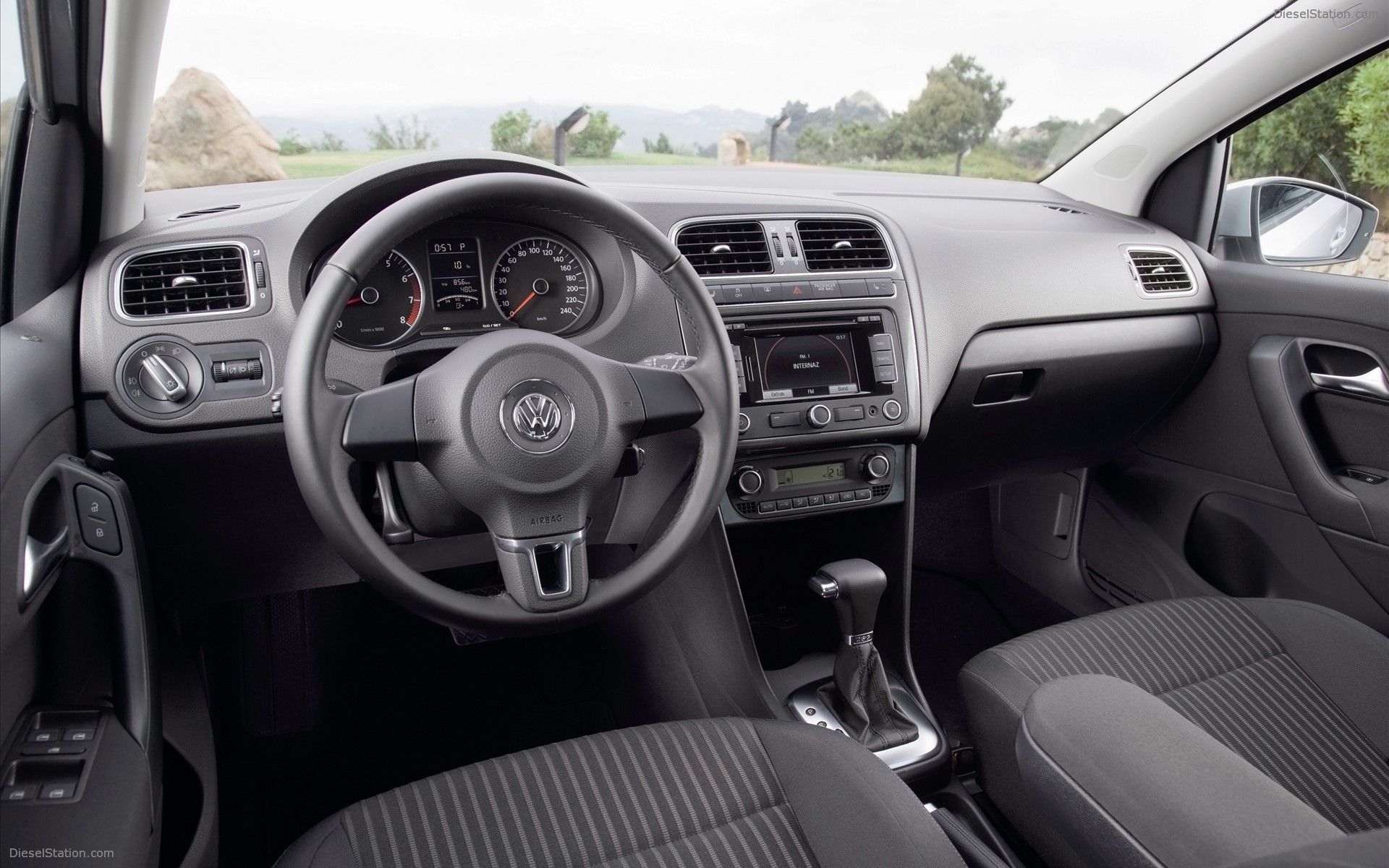 Volkswagen - The New Polo