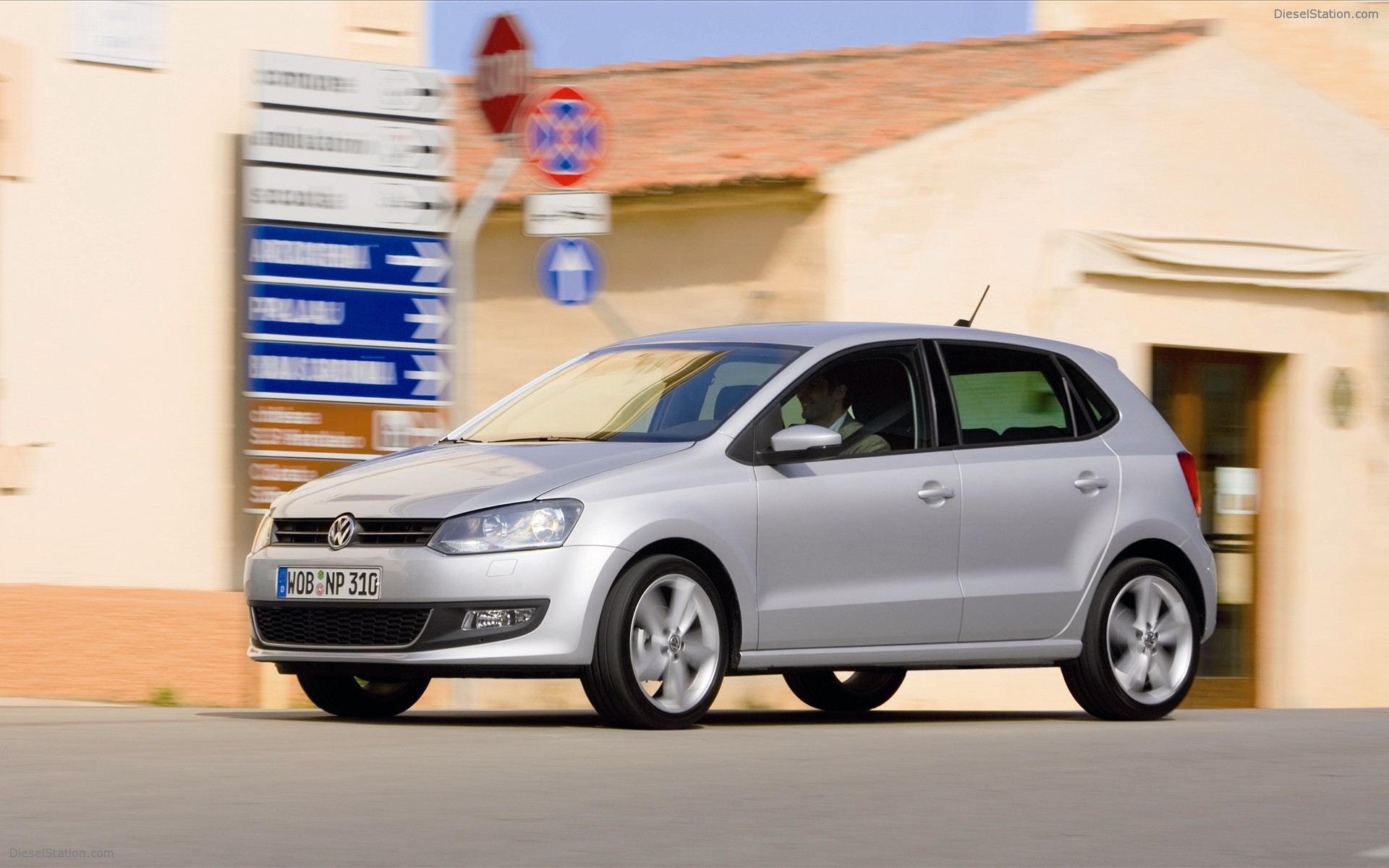 Volkswagen - The New Polo
