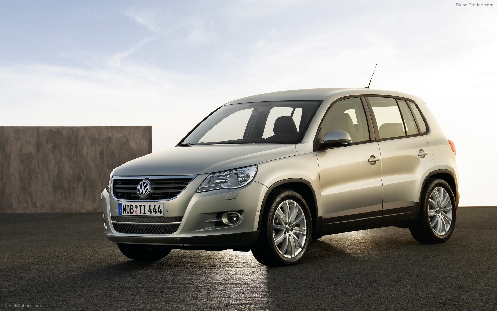 Volkswagen Tiguan first official pictures